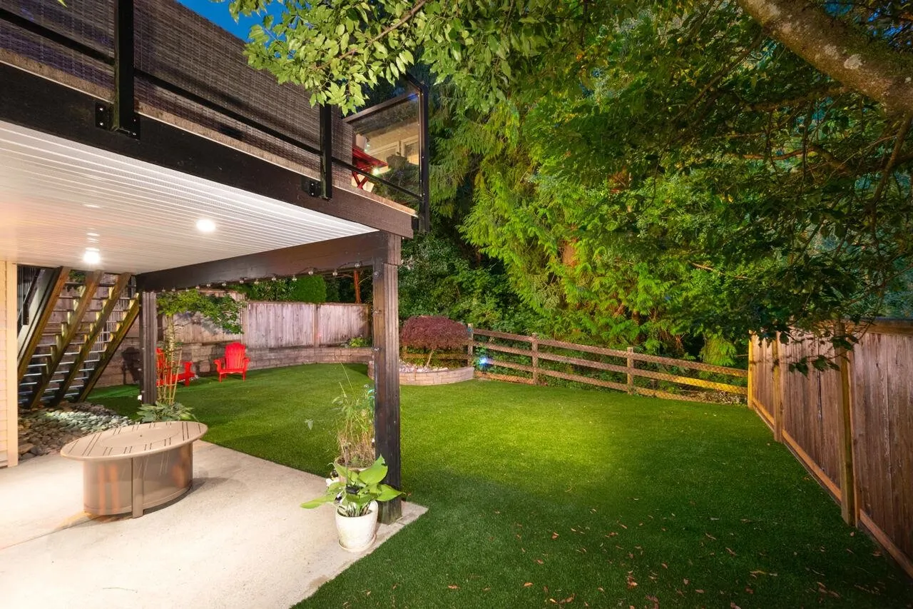 28 Alder Drive