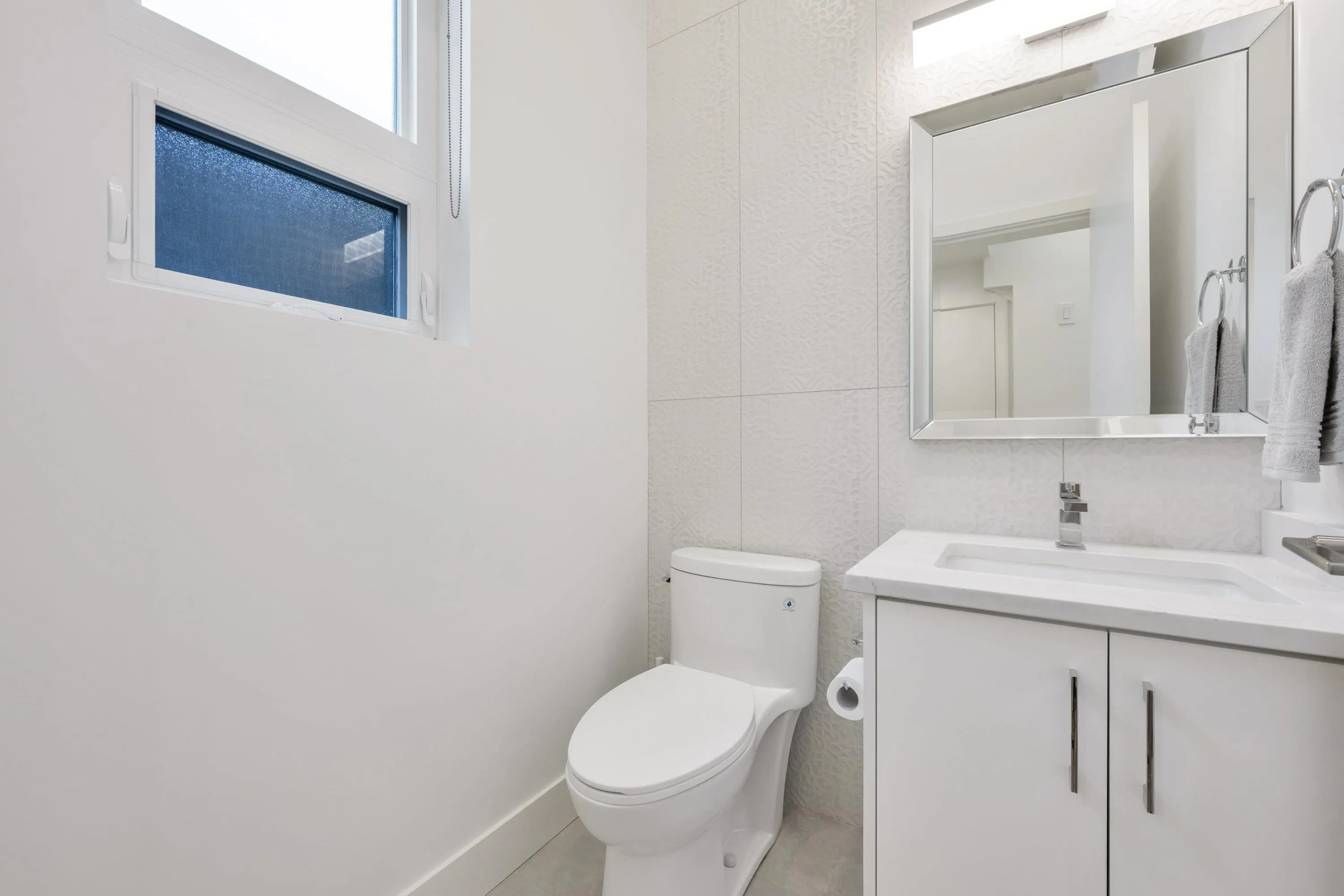2625 Guelph Street