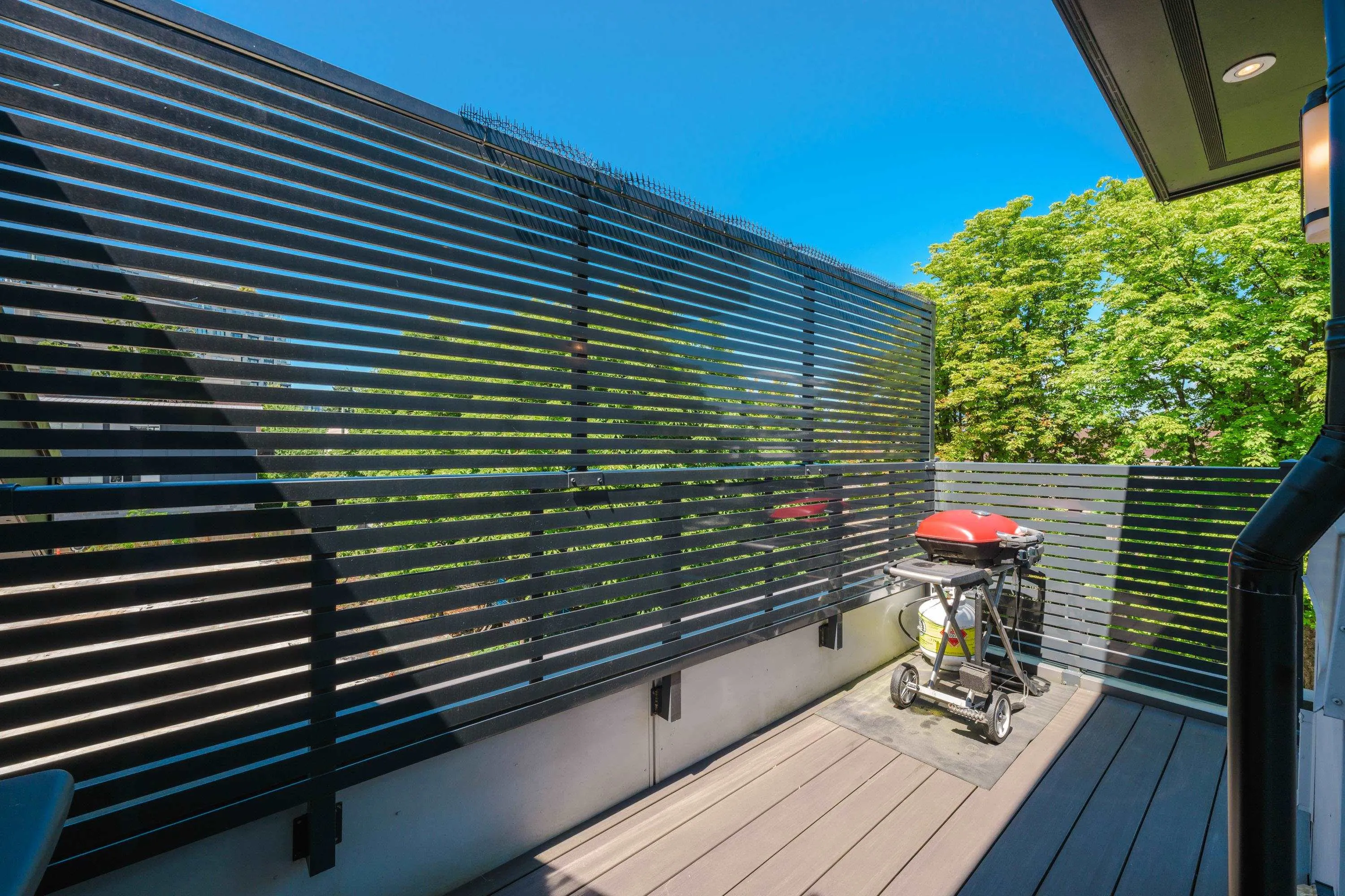 2625 Guelph Street