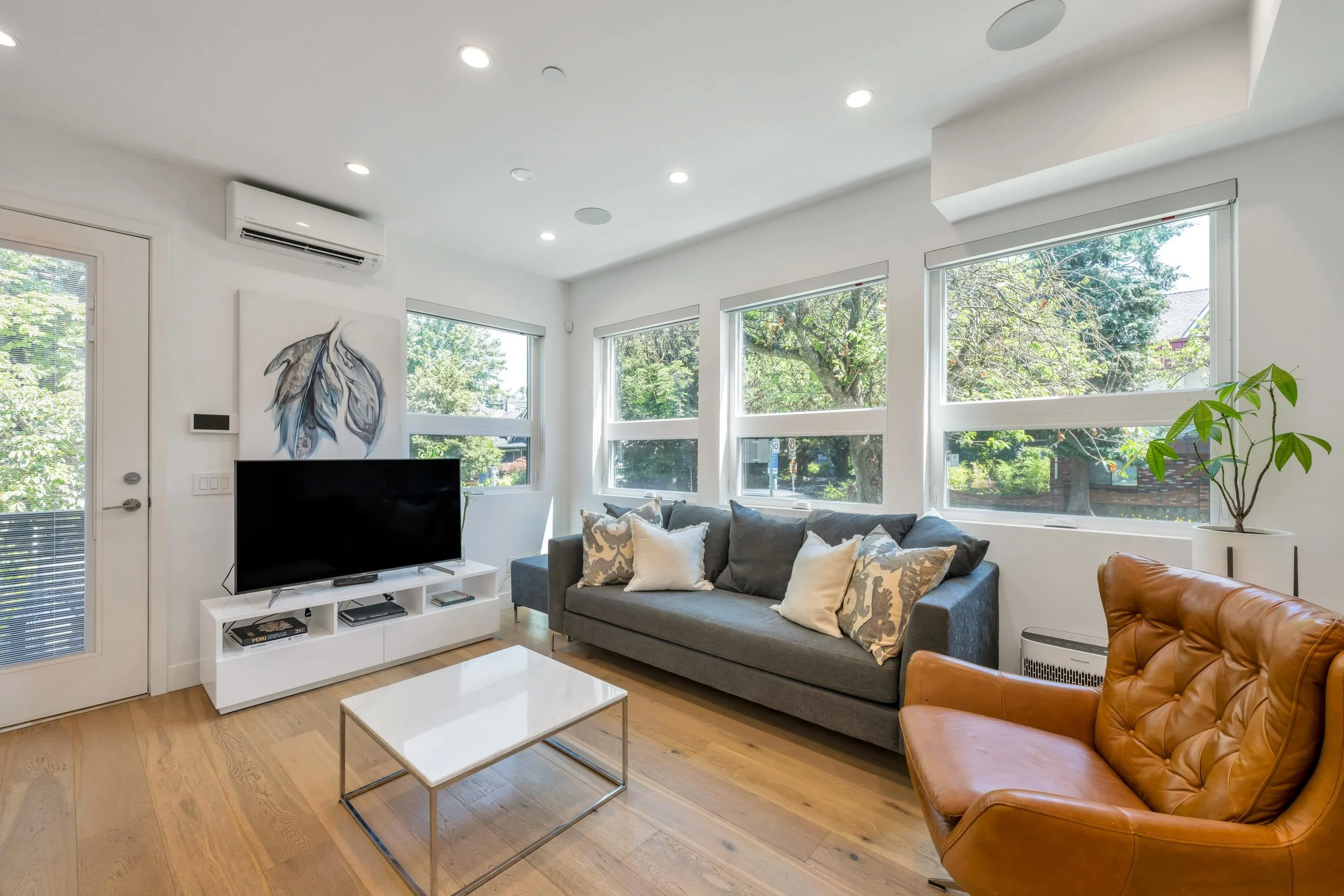 2625 Guelph Street