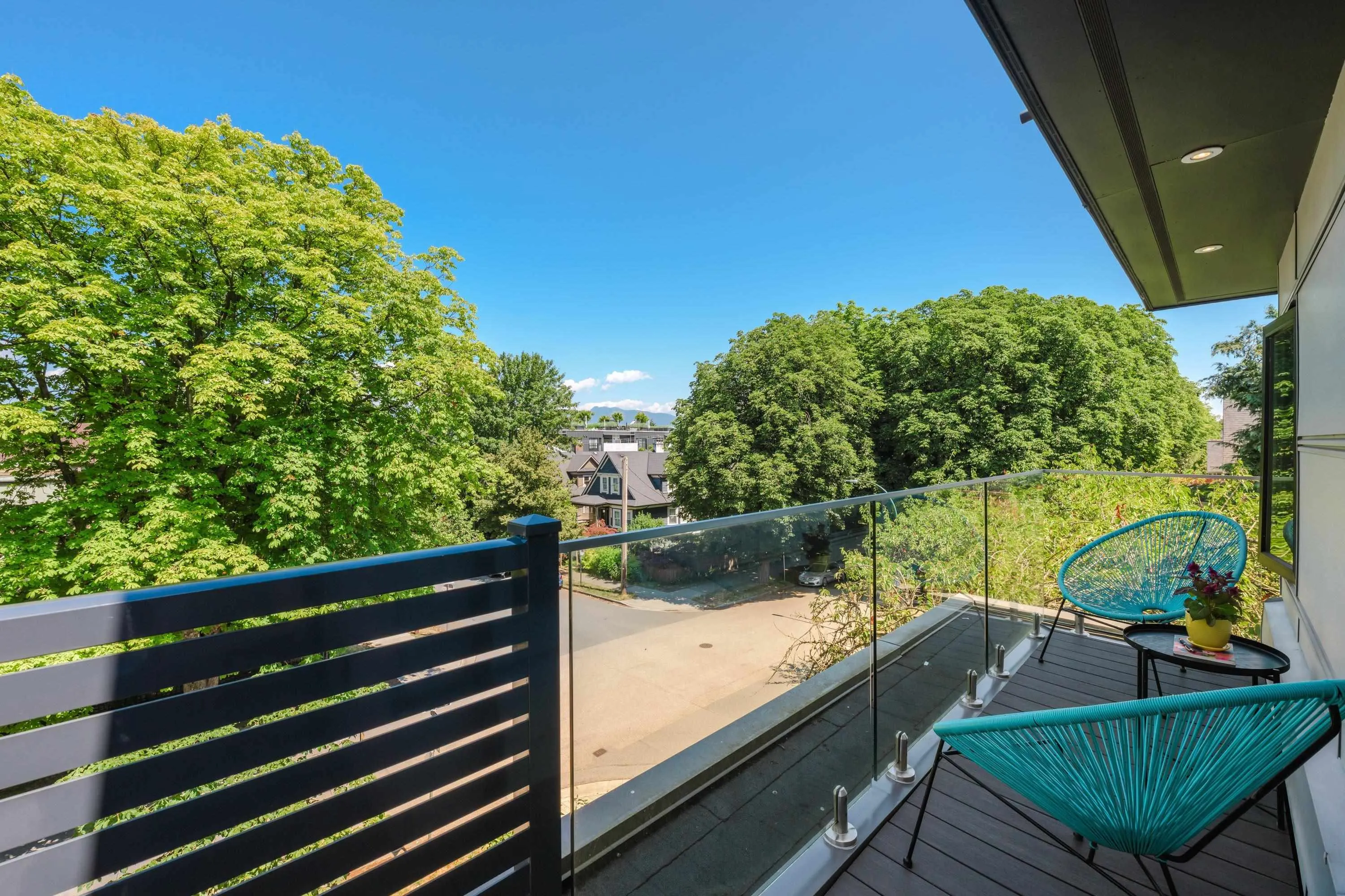 2625 Guelph Street