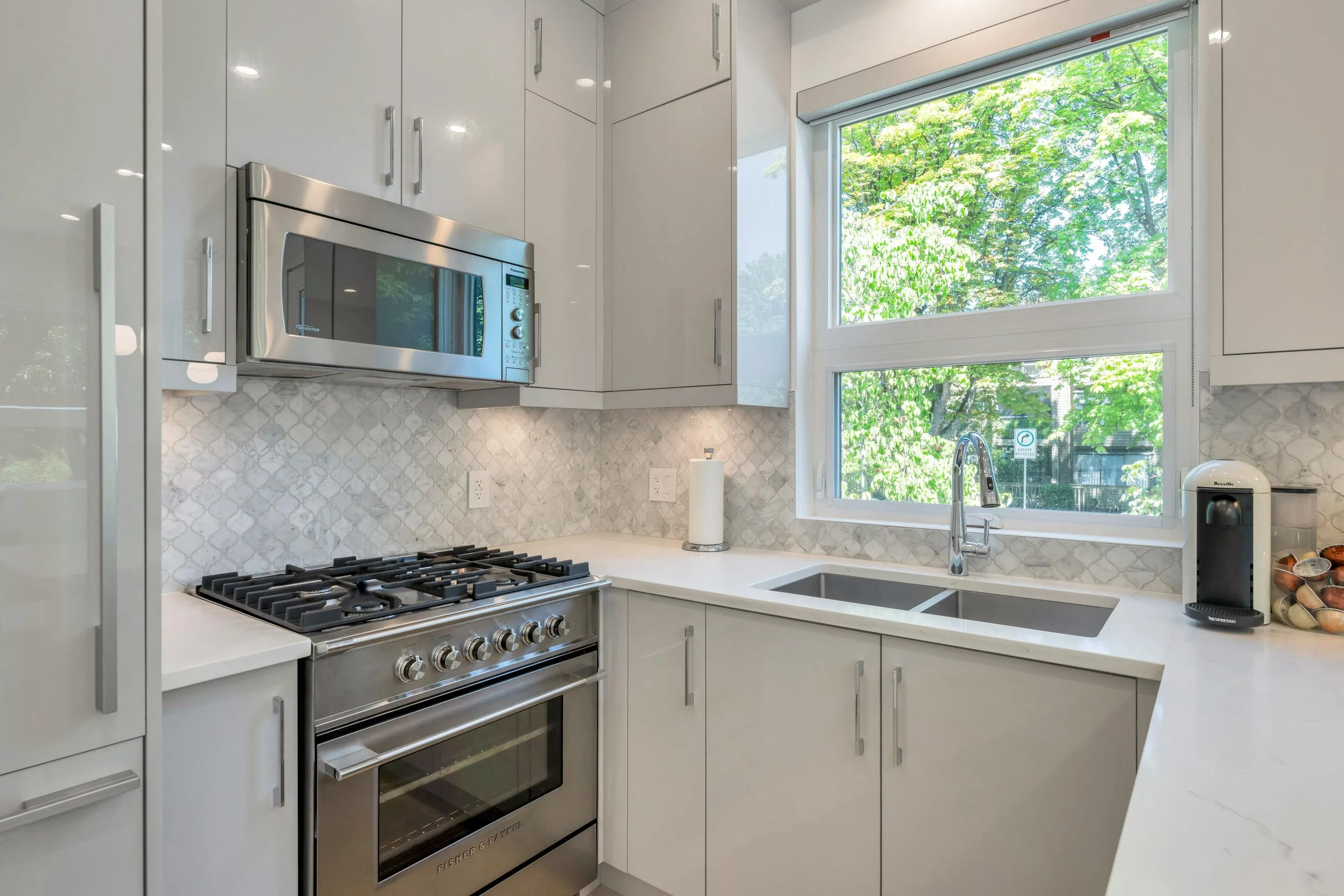 2625 Guelph Street
