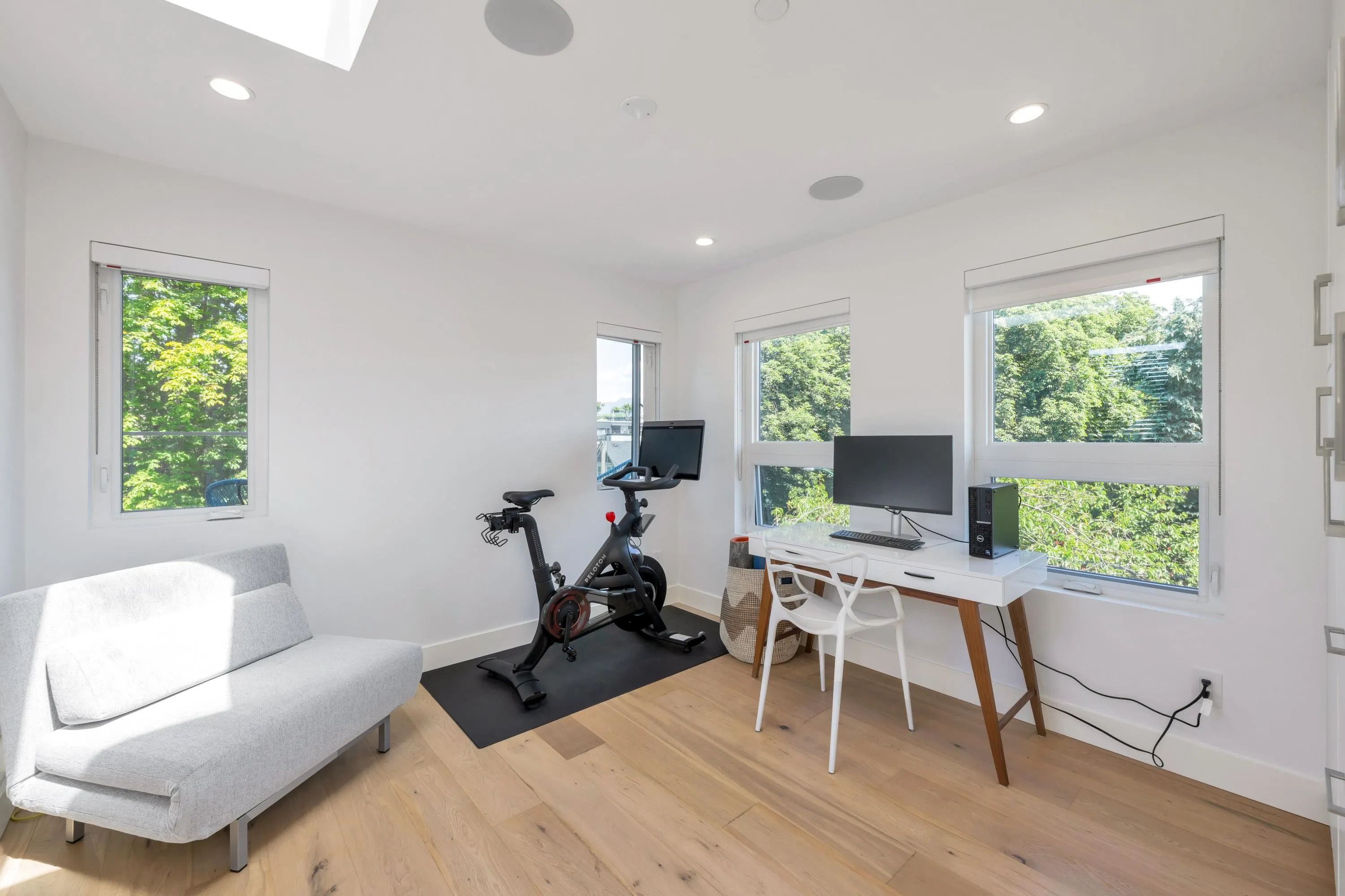 2625 Guelph Street