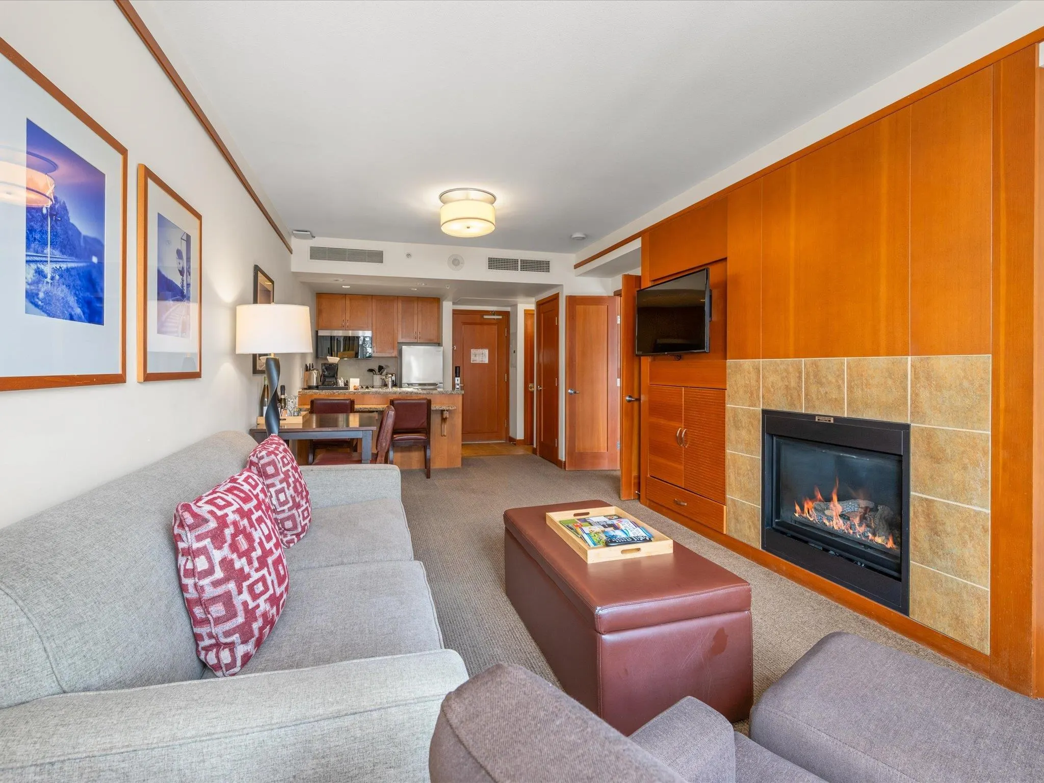 6603 4299 Blackcomb Way