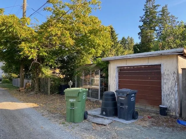 2320 Boeing Avenue