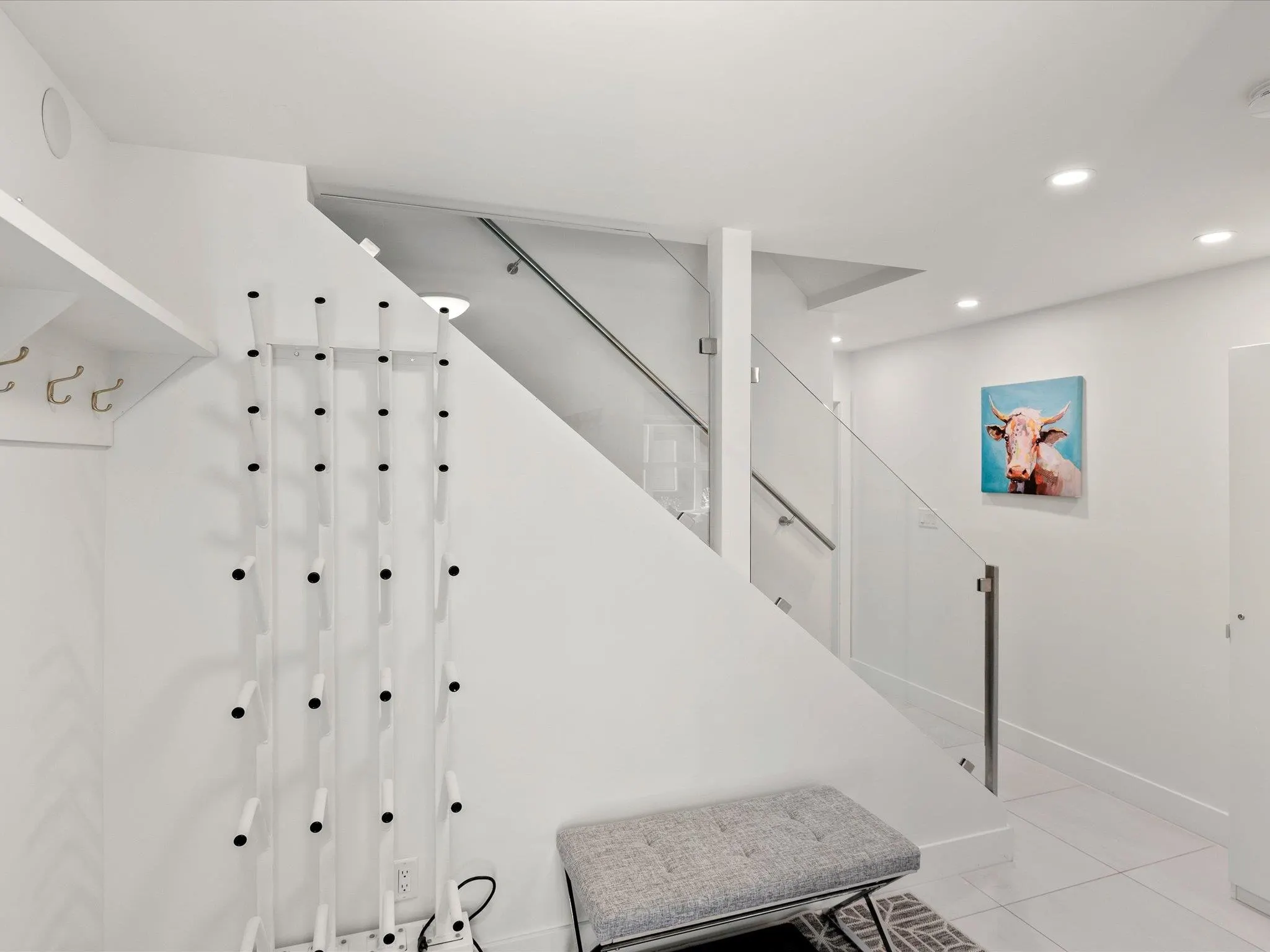 209 4865 Painted Cliff Road