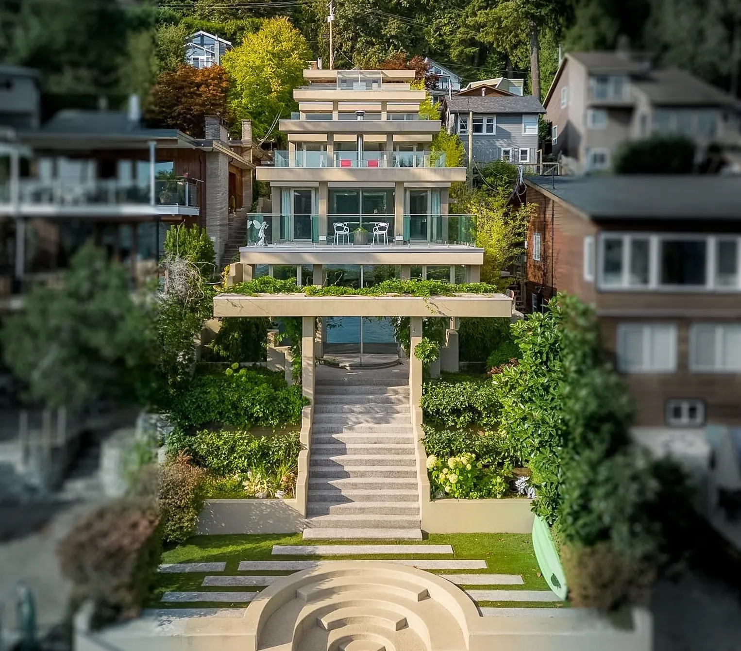 2724 Panorama Drive
