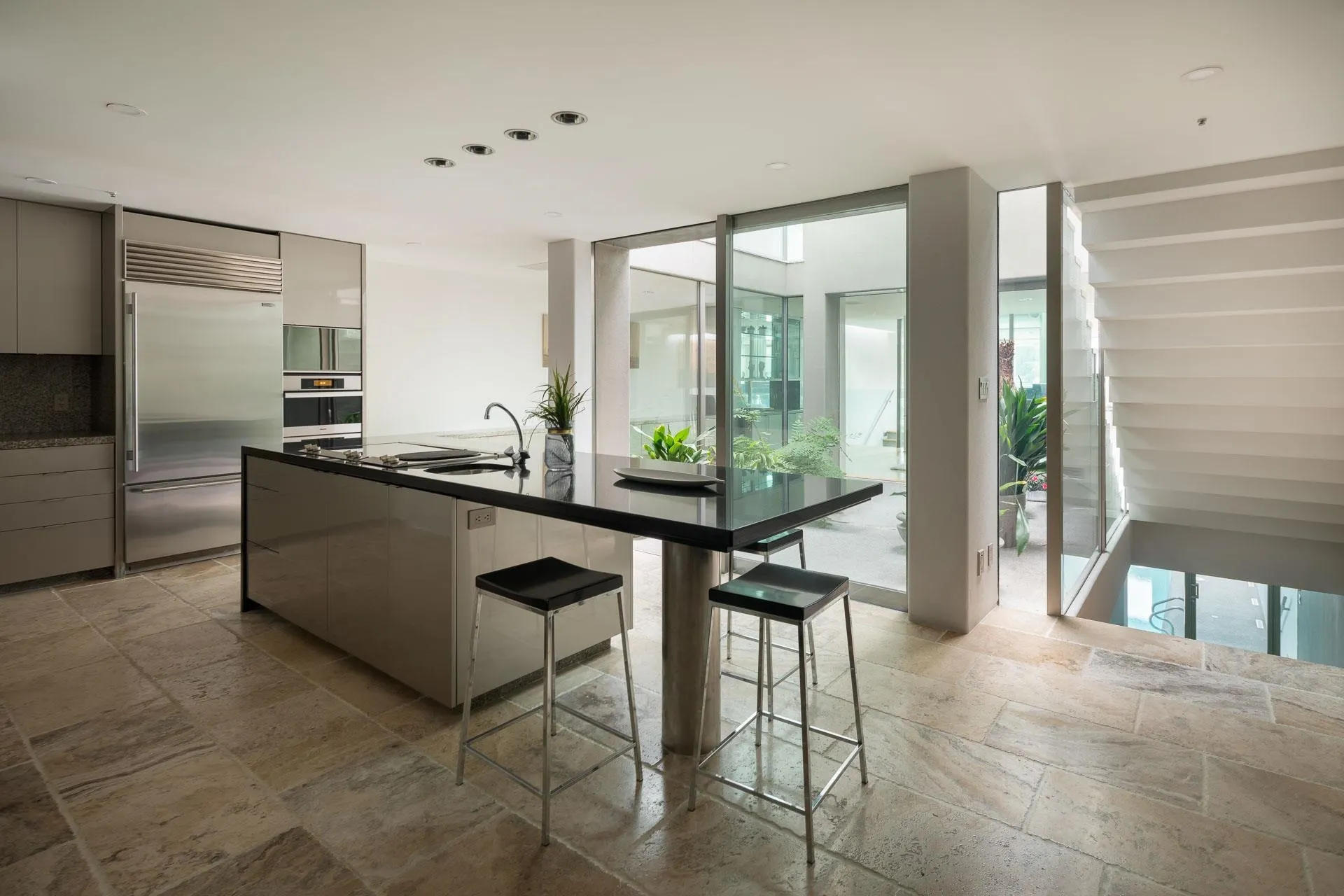 2724 Panorama Drive