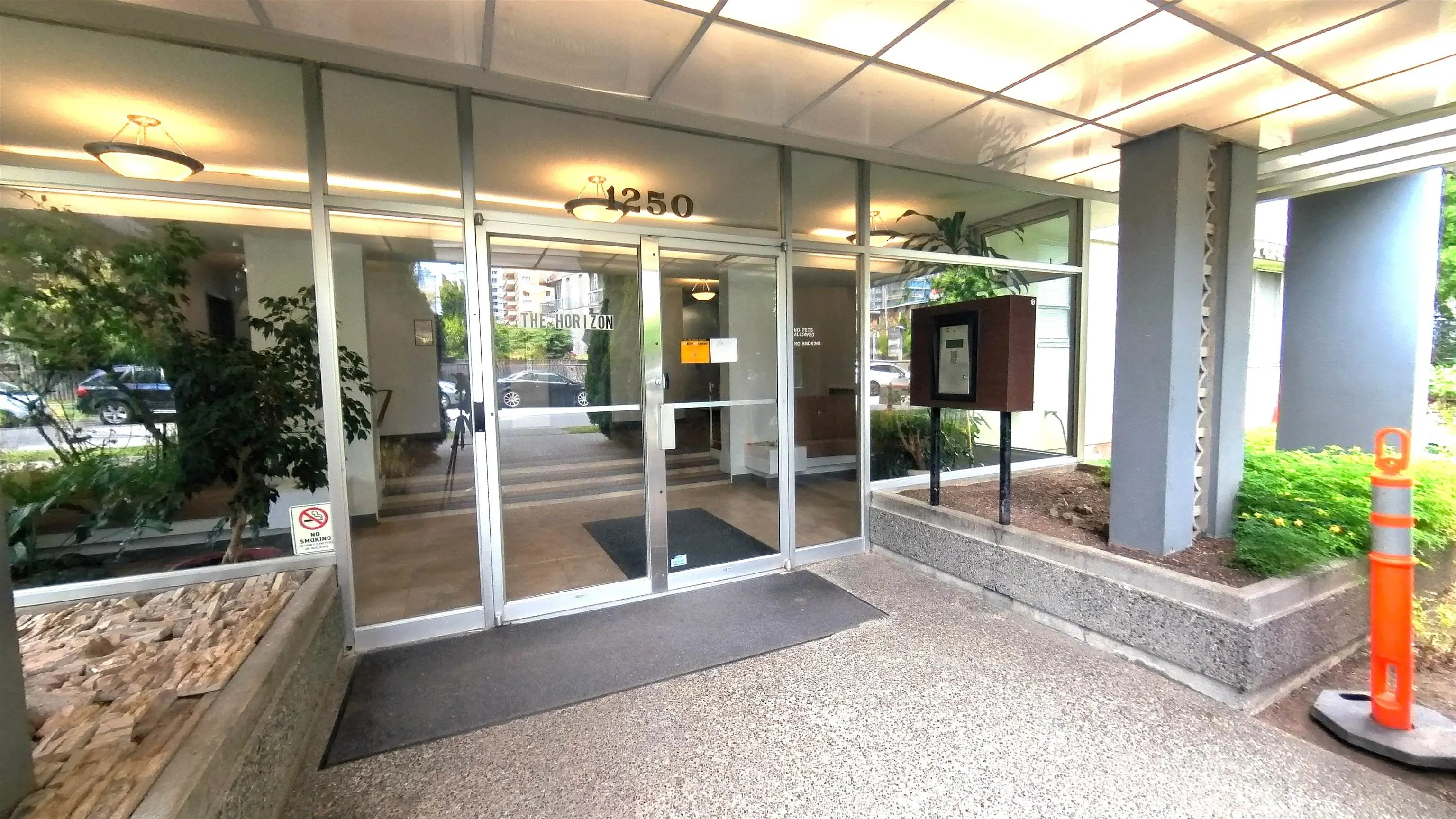 905 1250 Burnaby Street