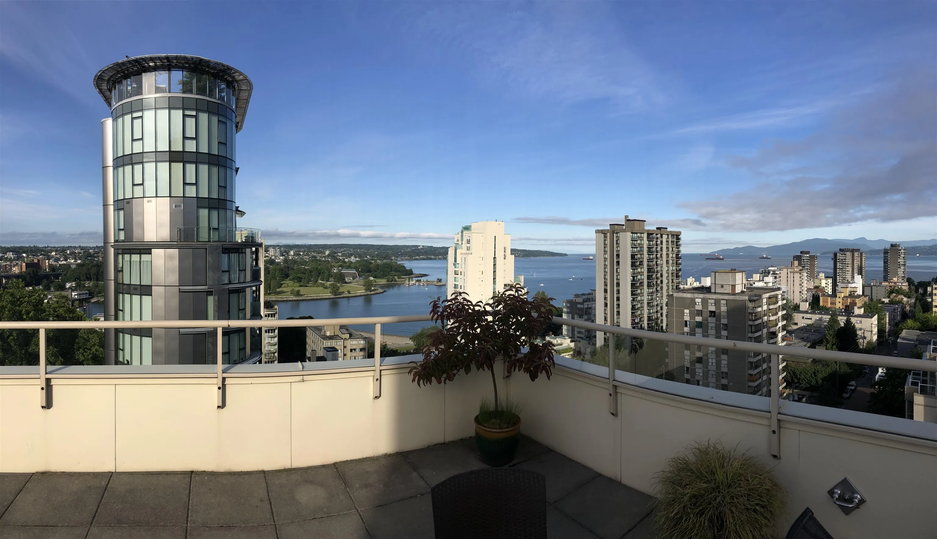 905 1250 Burnaby Street