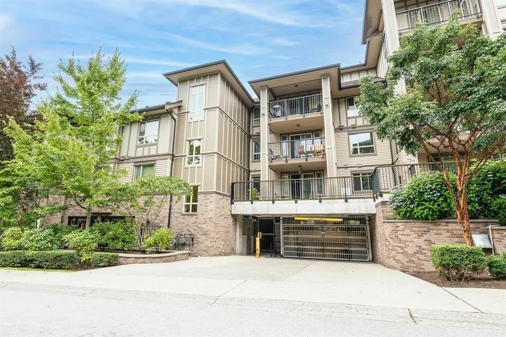 212 8695 160 Street