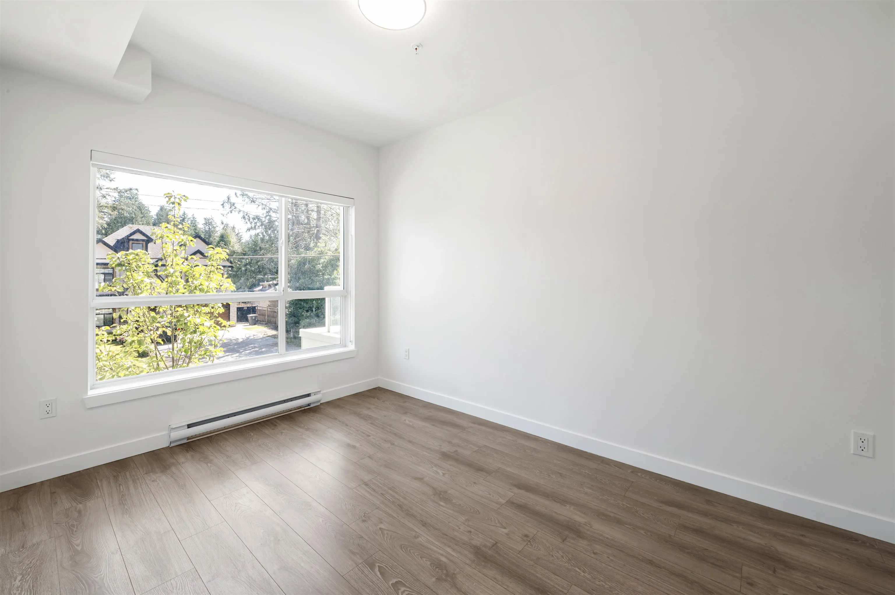 209 14225 103a Avenue