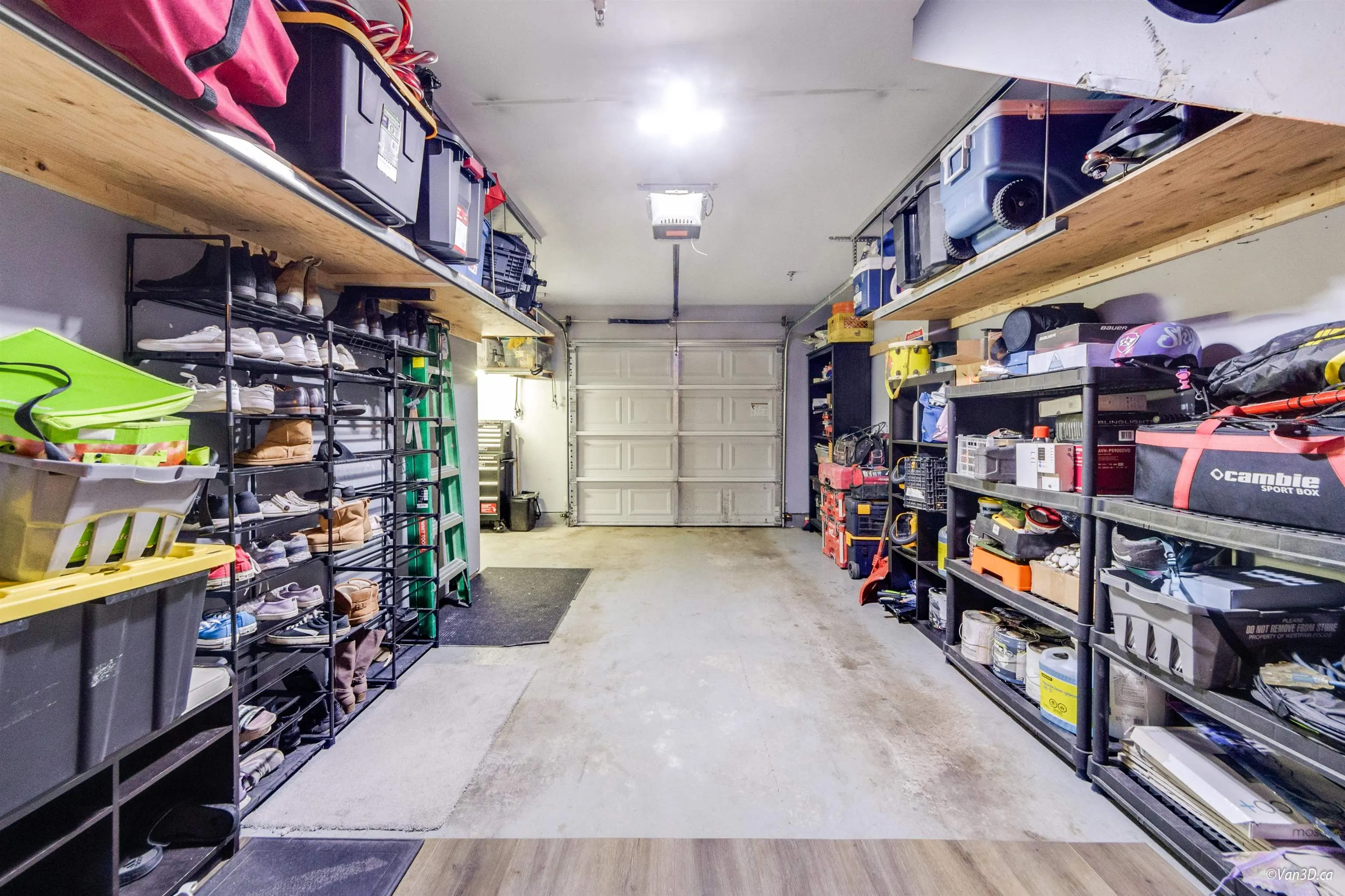 96 2418 Avon Place