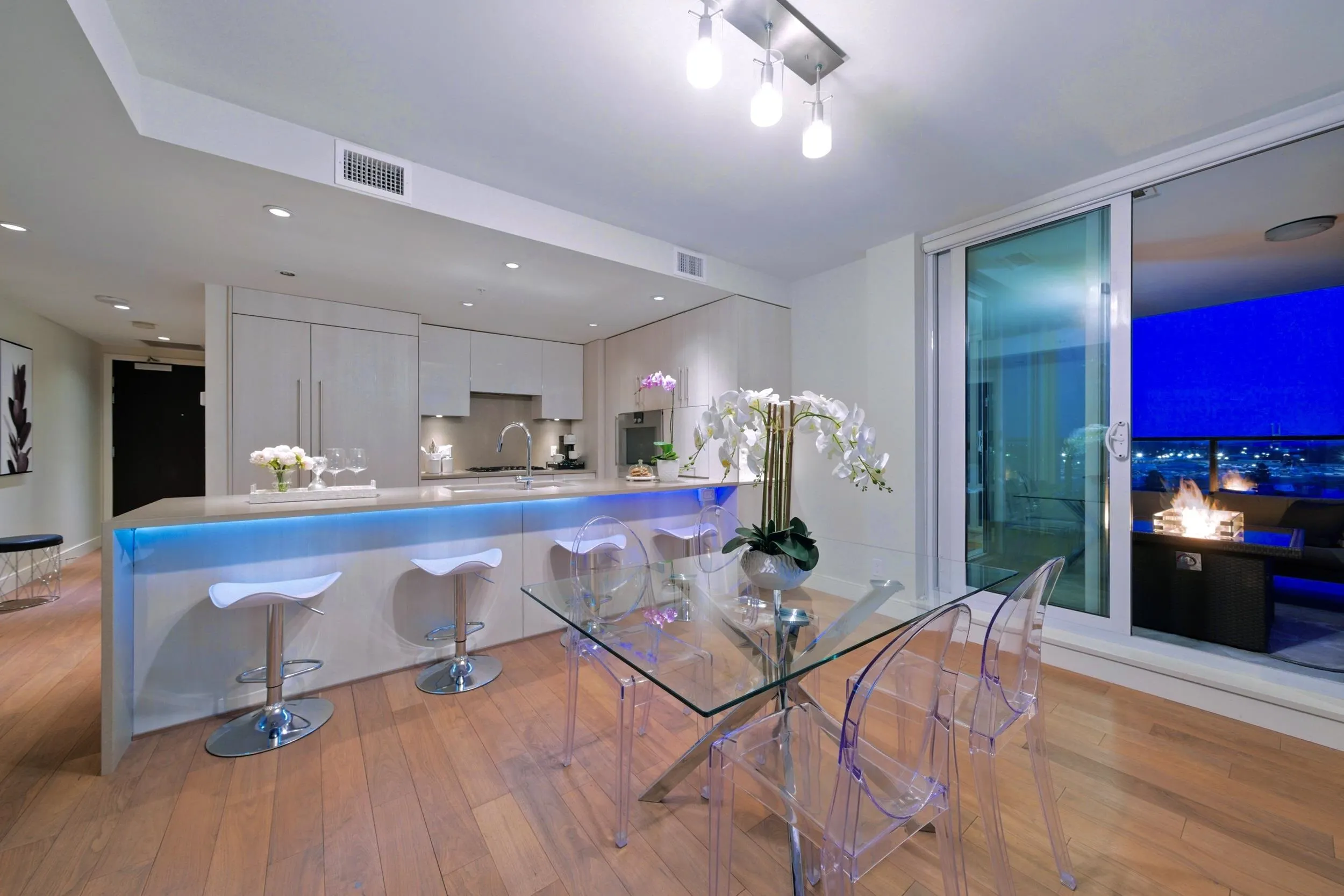1501 210 Salter Street