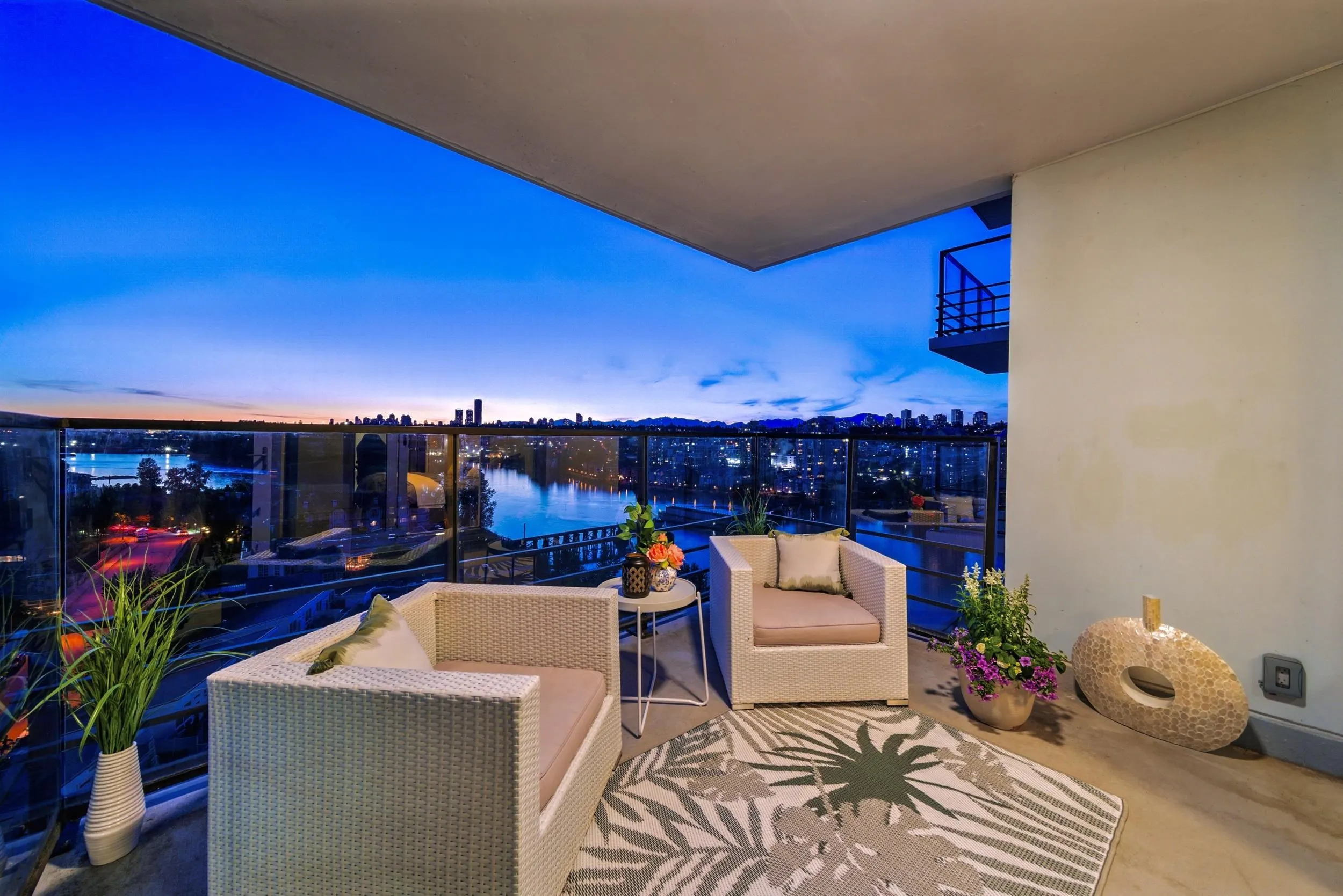 1501 210 Salter Street