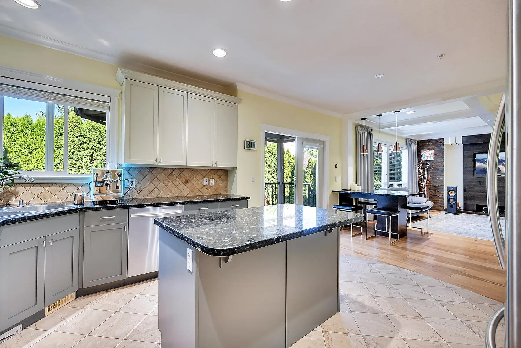 11259 Blaney Crescent