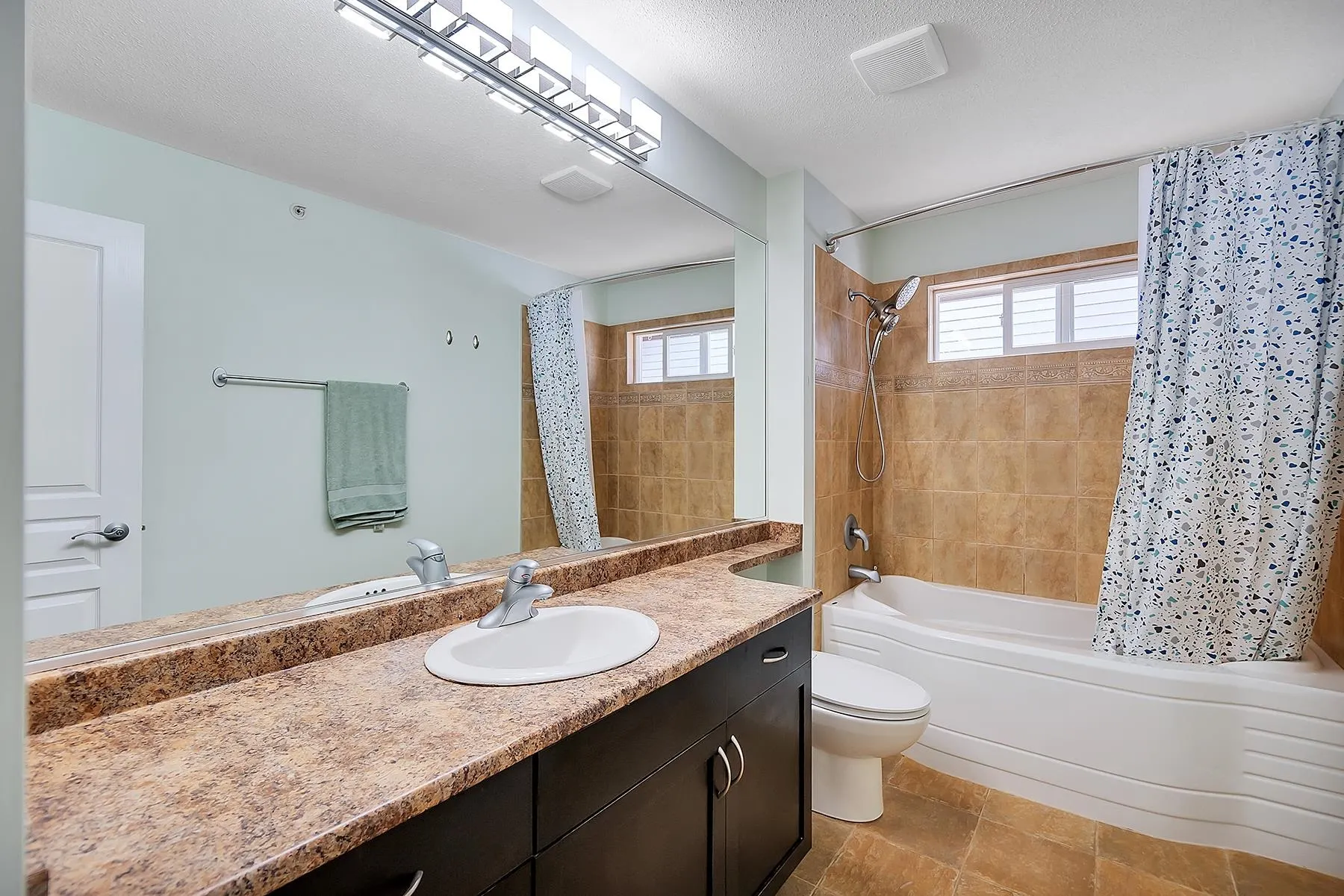 11259 Blaney Crescent
