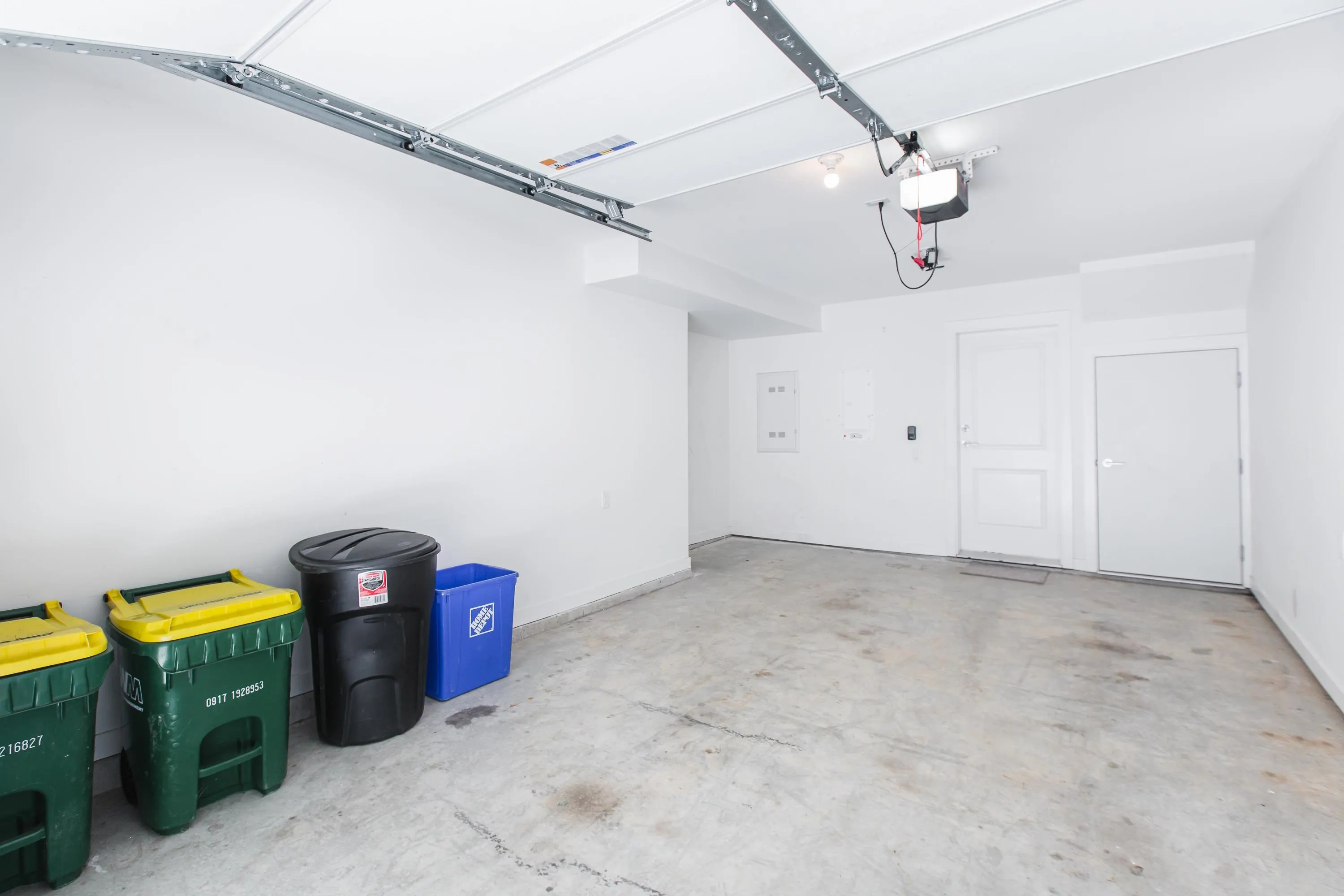 84 15828 27 Avenue