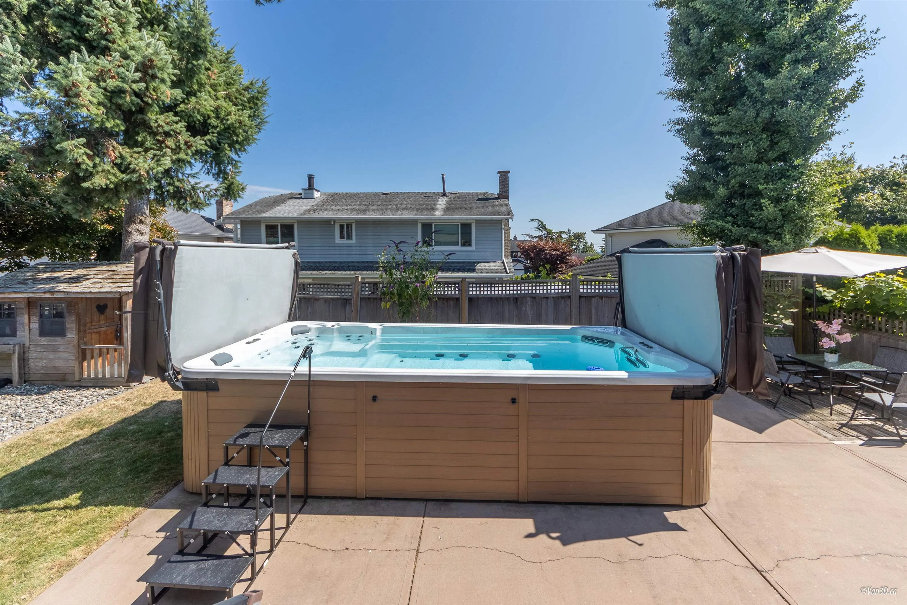 15552 Vista Drive