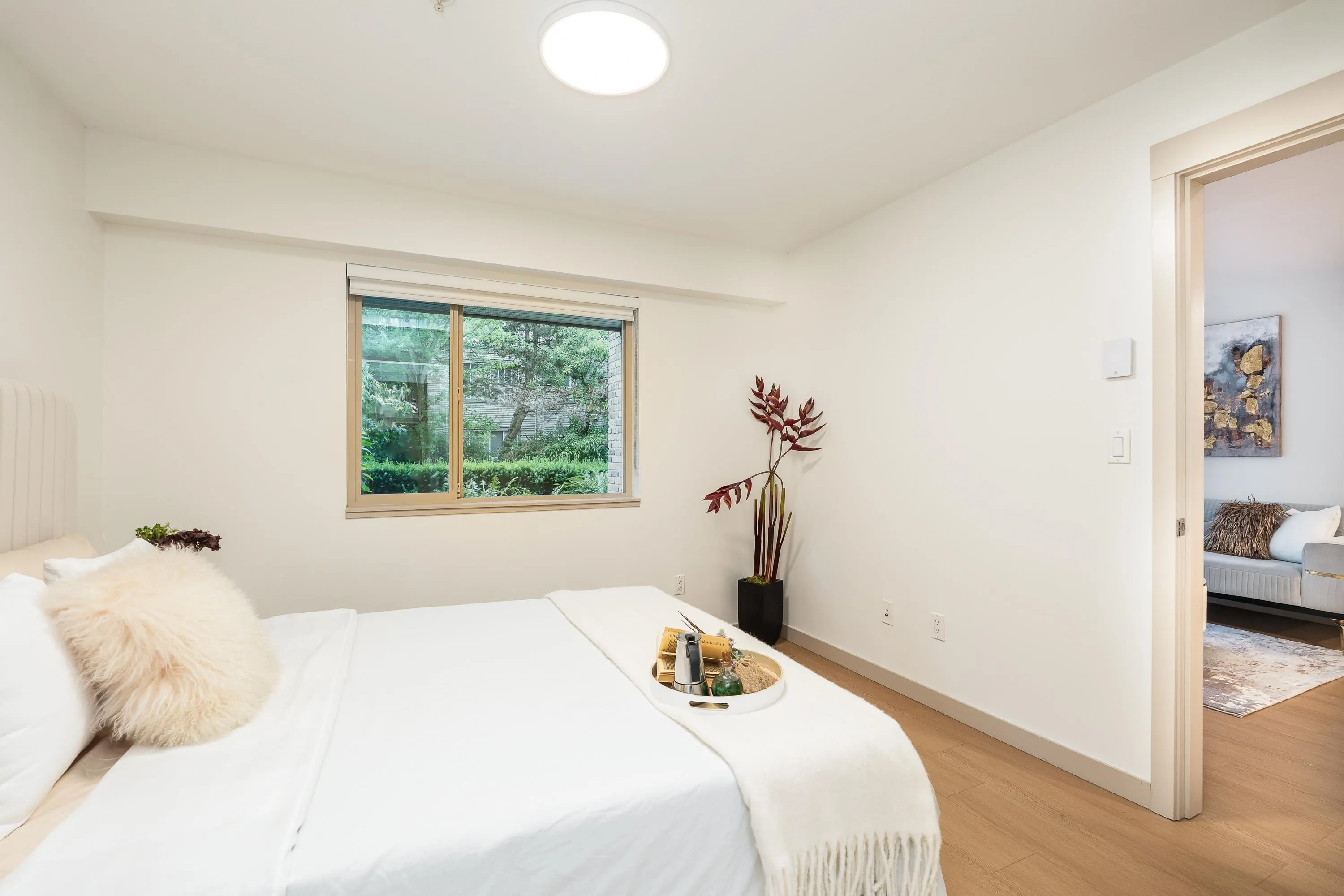 205 8695 160 Street