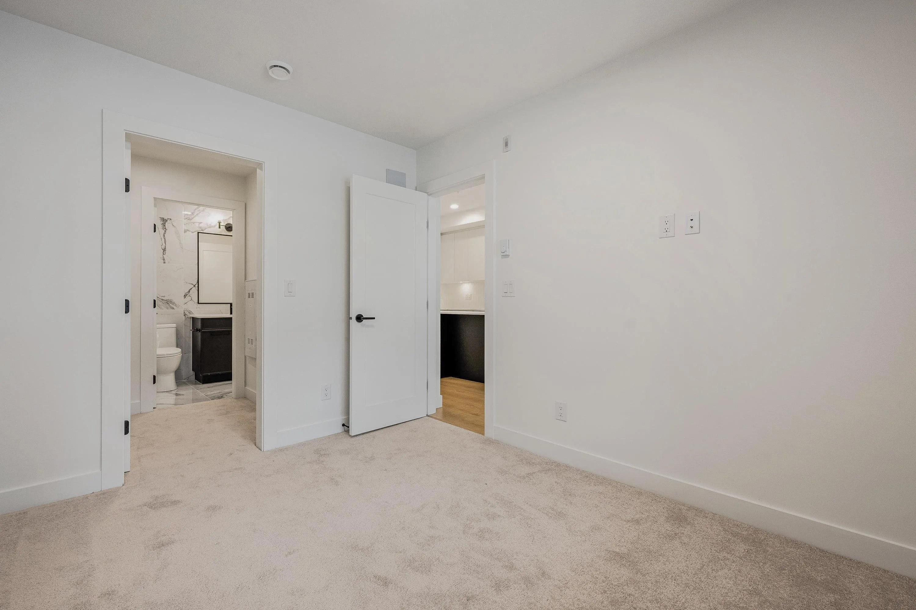 201 19979 76 Avenue