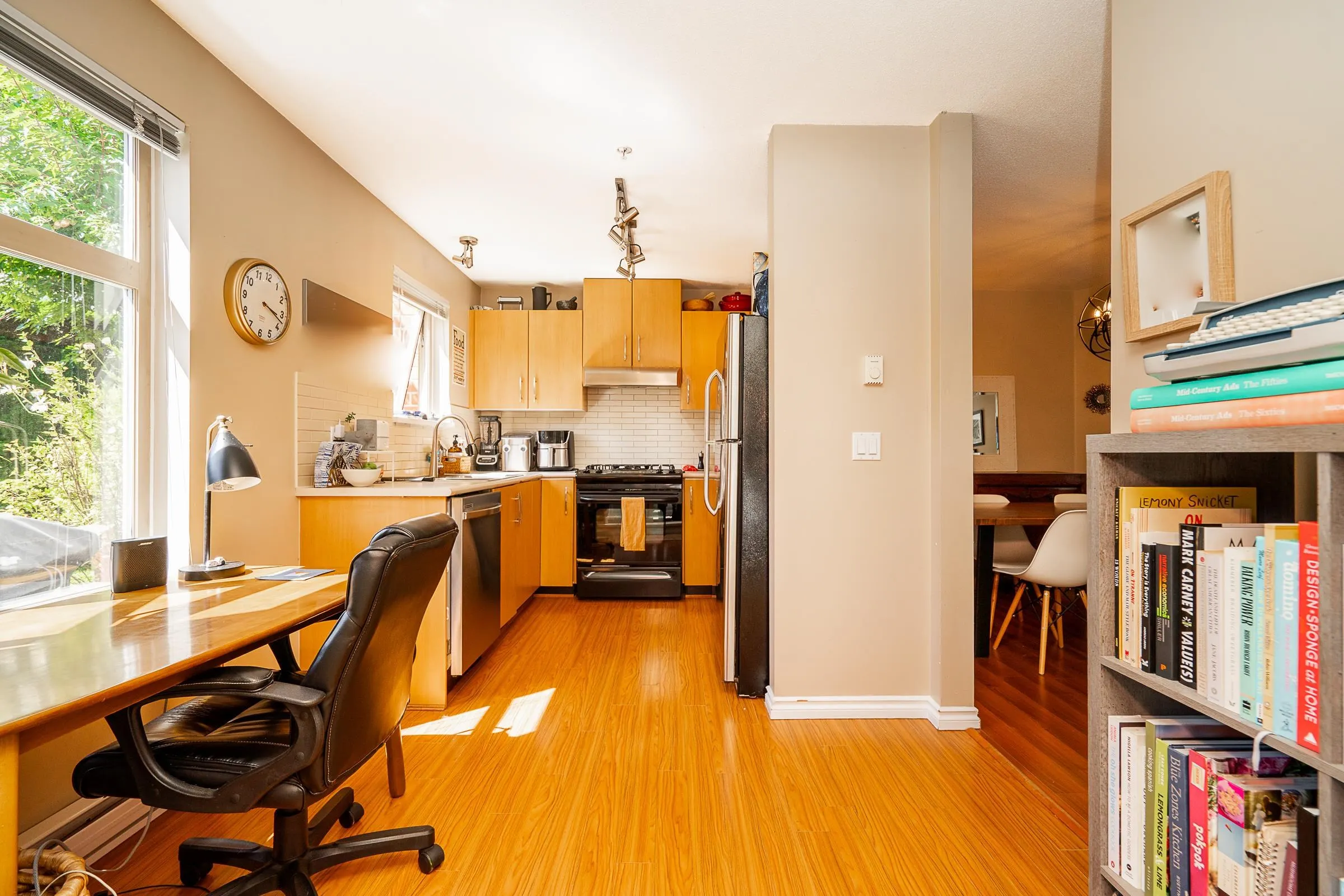 107 300 Klahanie Drive