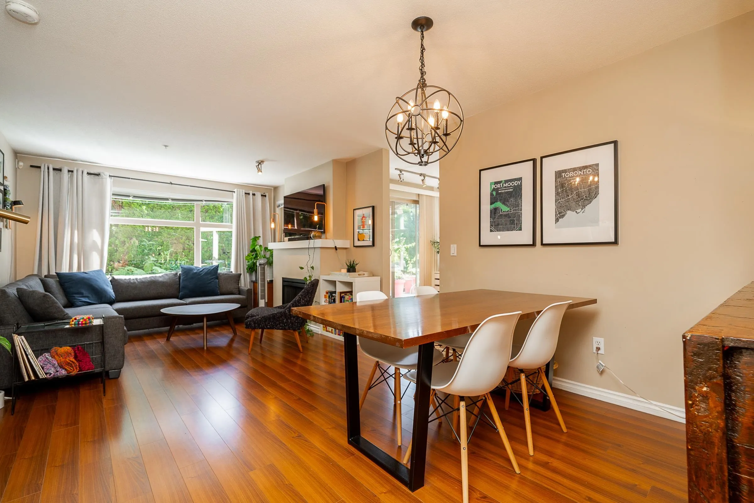 107 300 Klahanie Drive