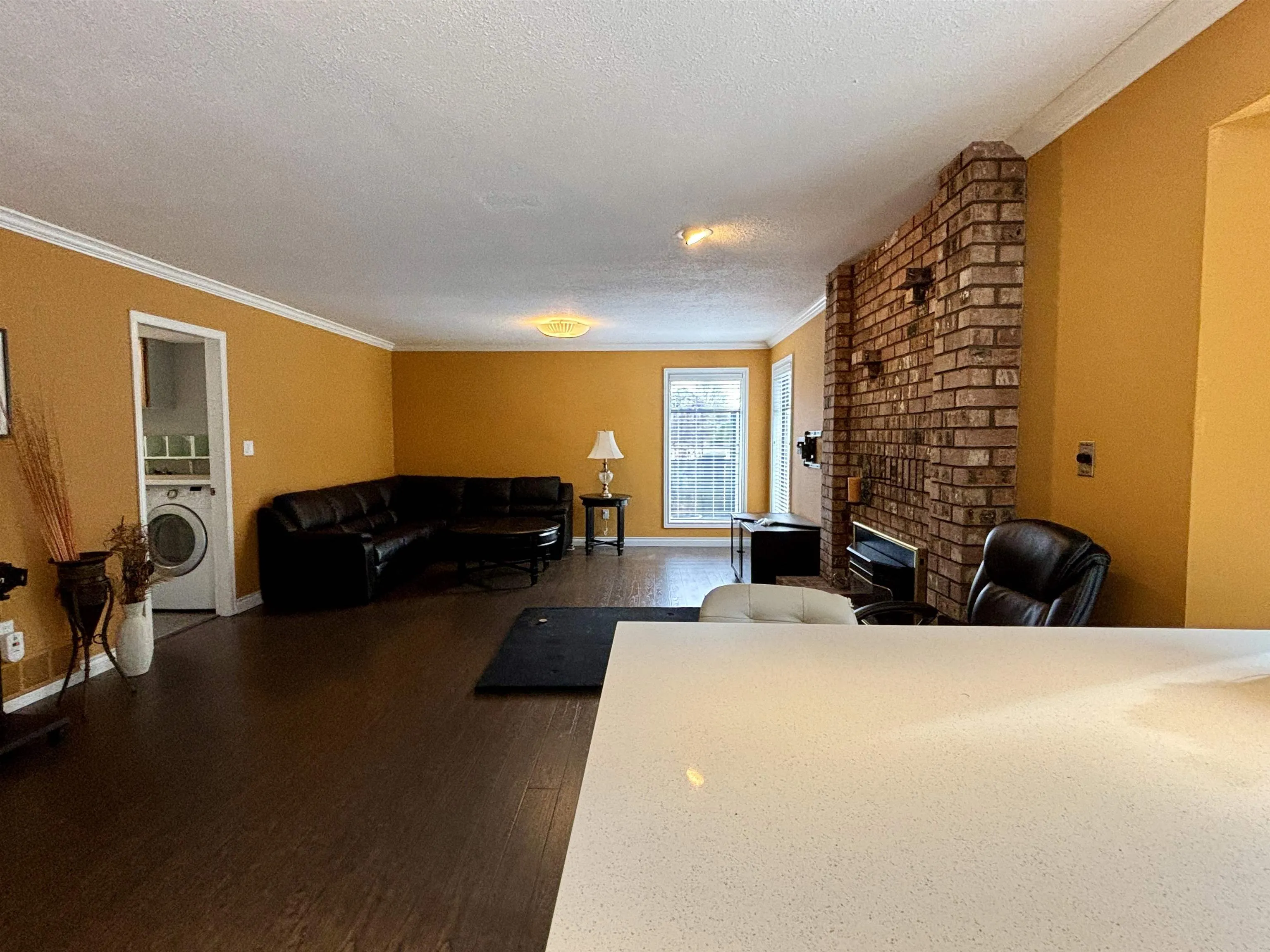 460 Glenbrook Drive
