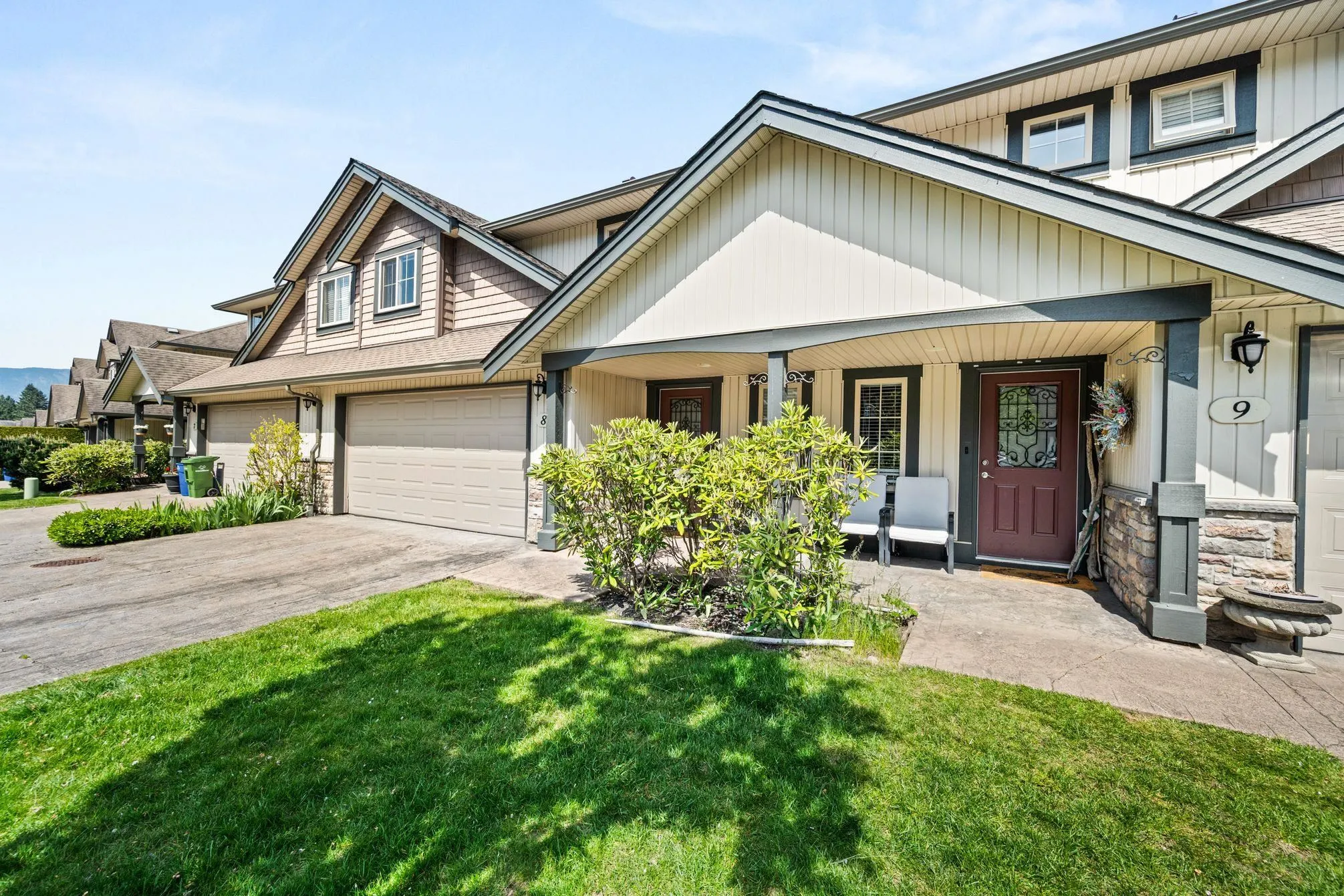 8 44523 Mclaren Drive