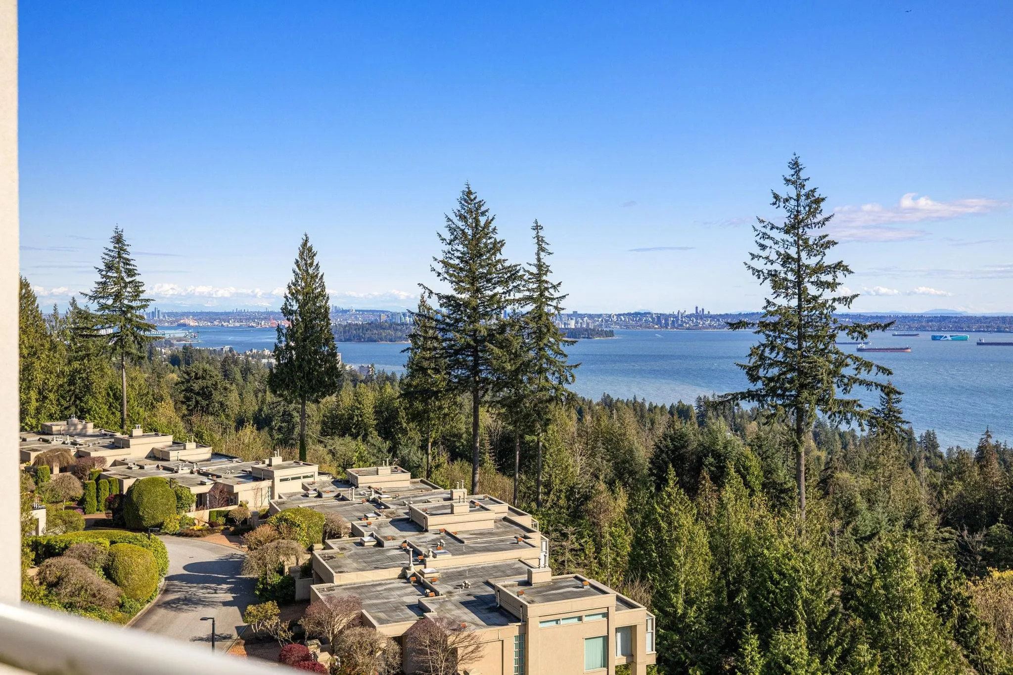 701 3105 Deer Ridge Drive