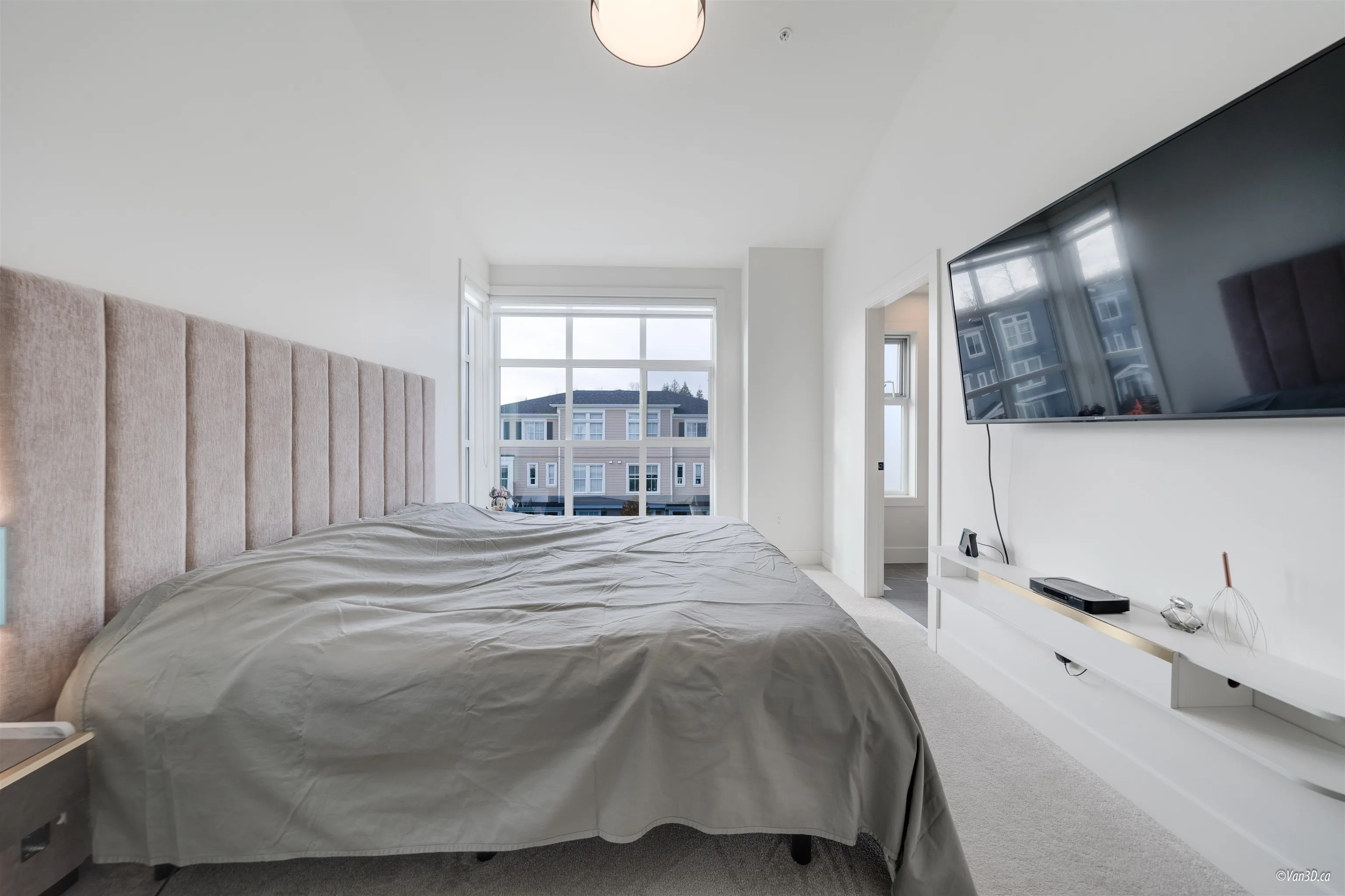 95 7670 207 Street