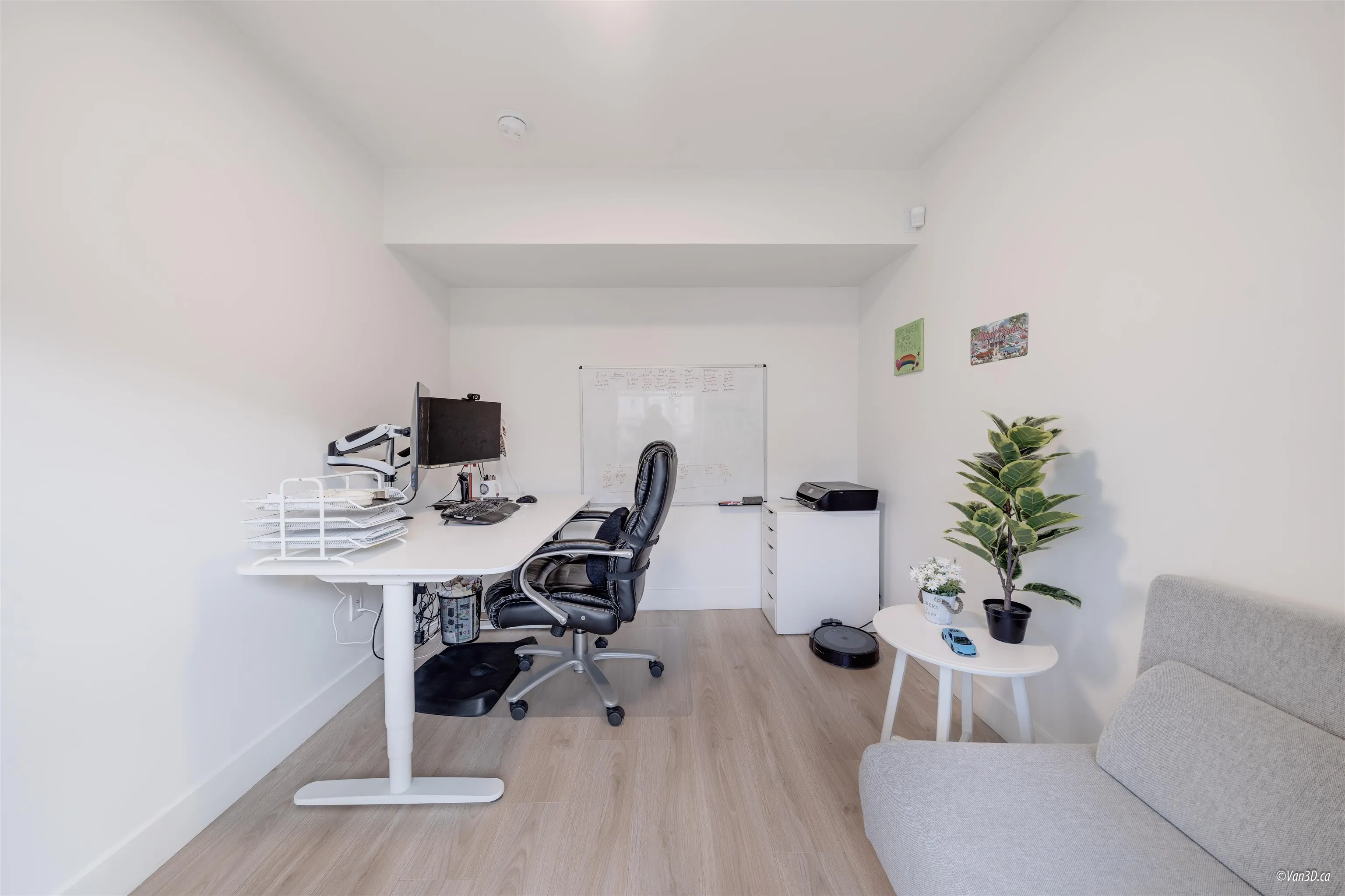 95 7670 207 Street