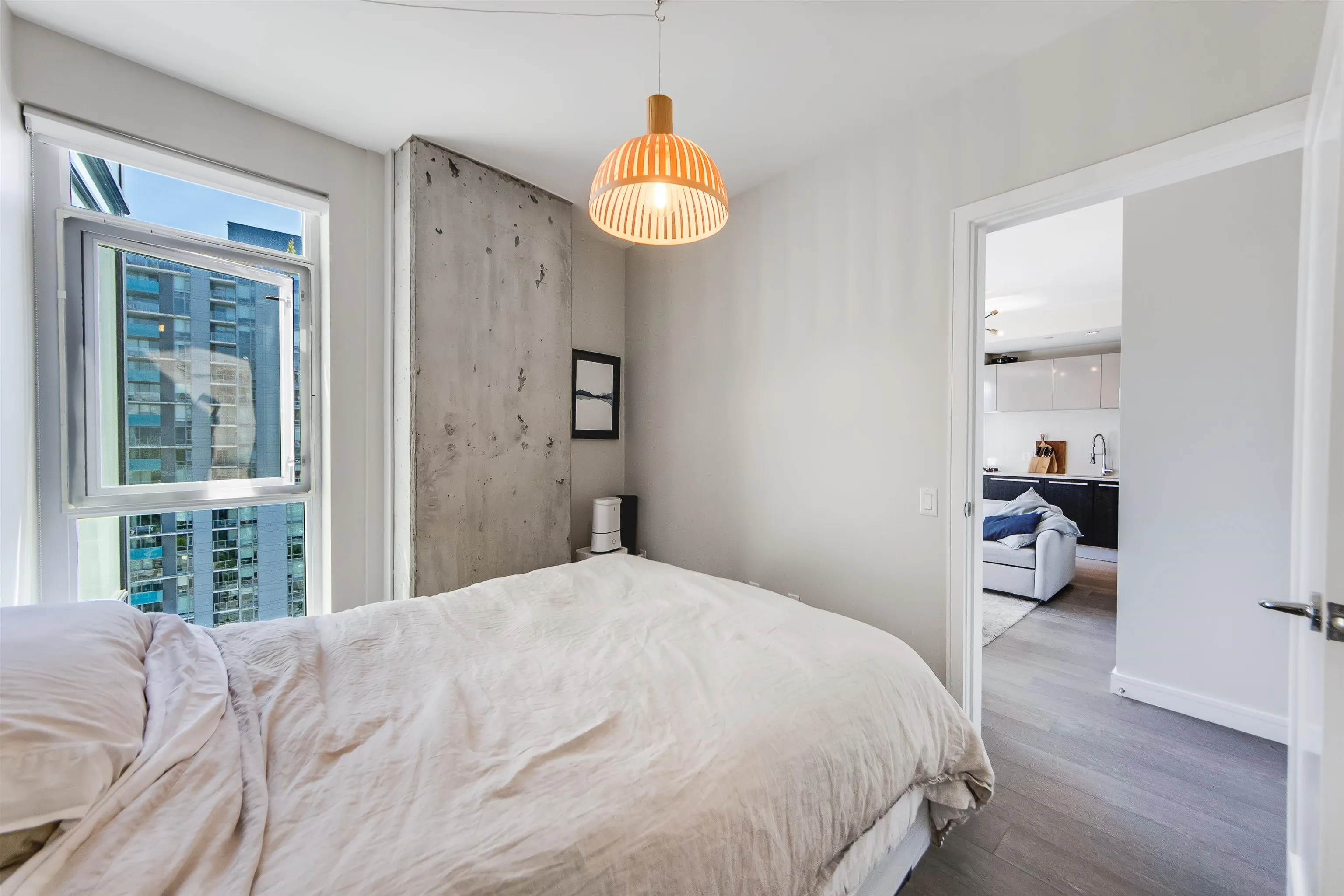 1603 1221 Bidwell Street