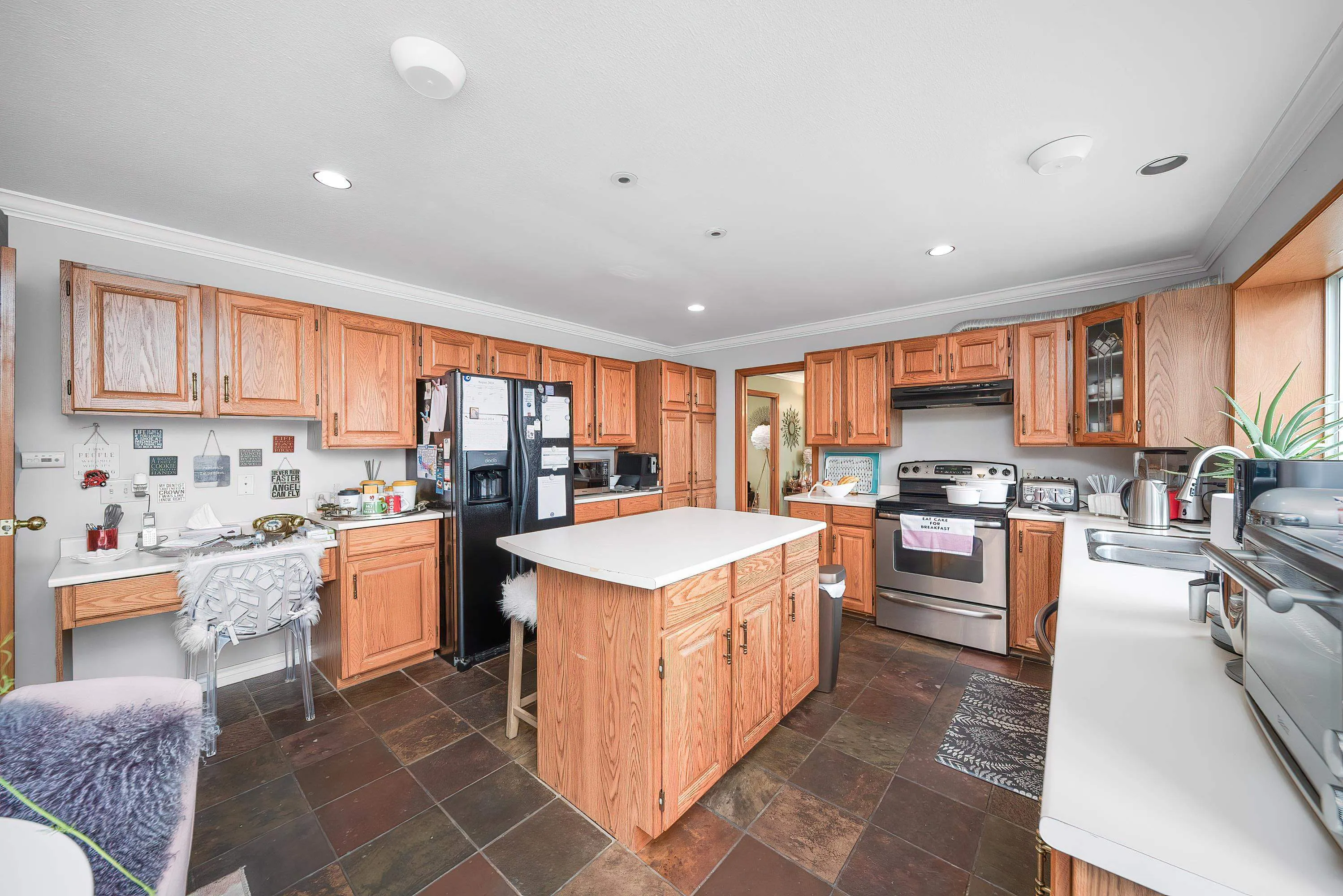 5343 Monte Bre Crescent