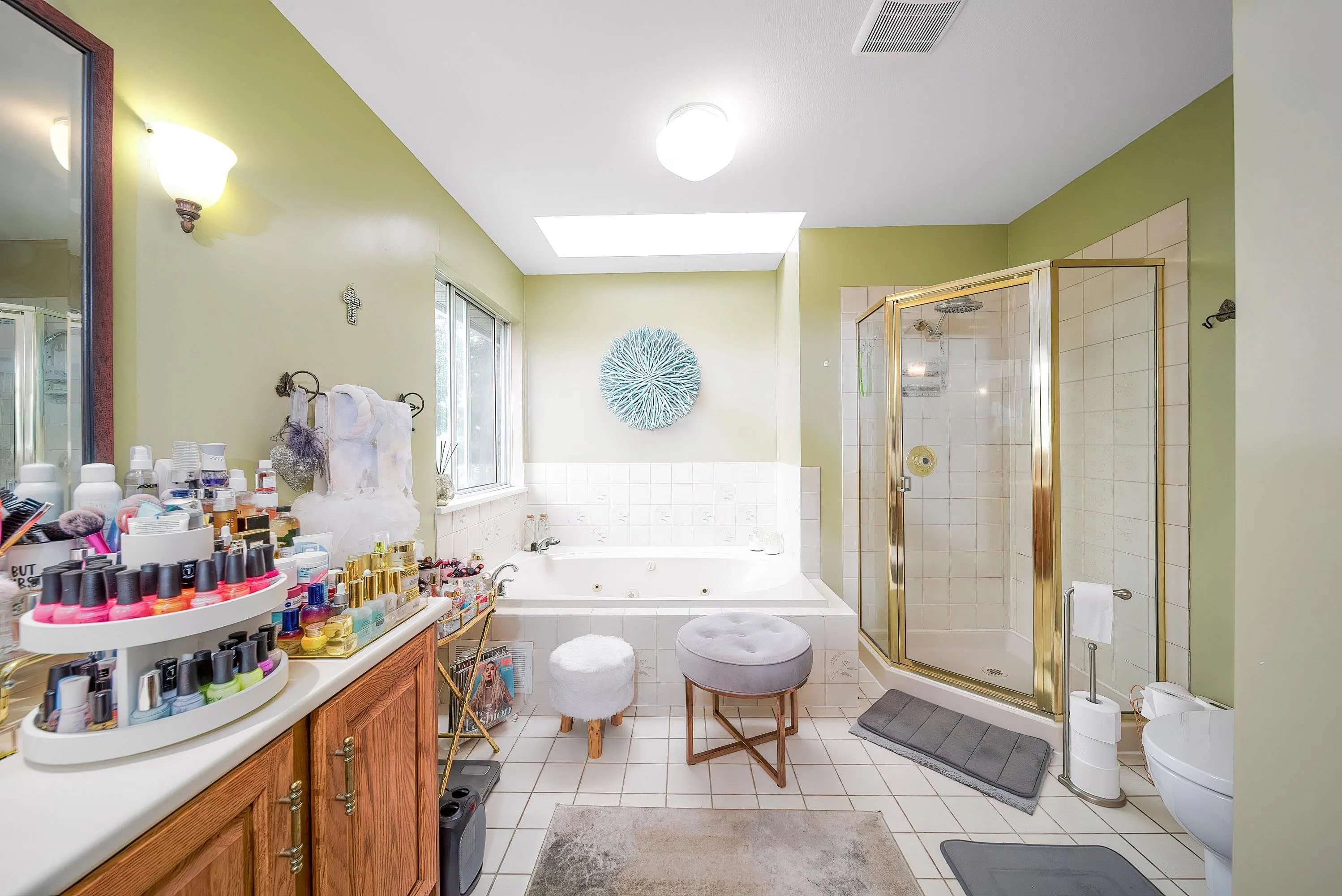 5343 Monte Bre Crescent