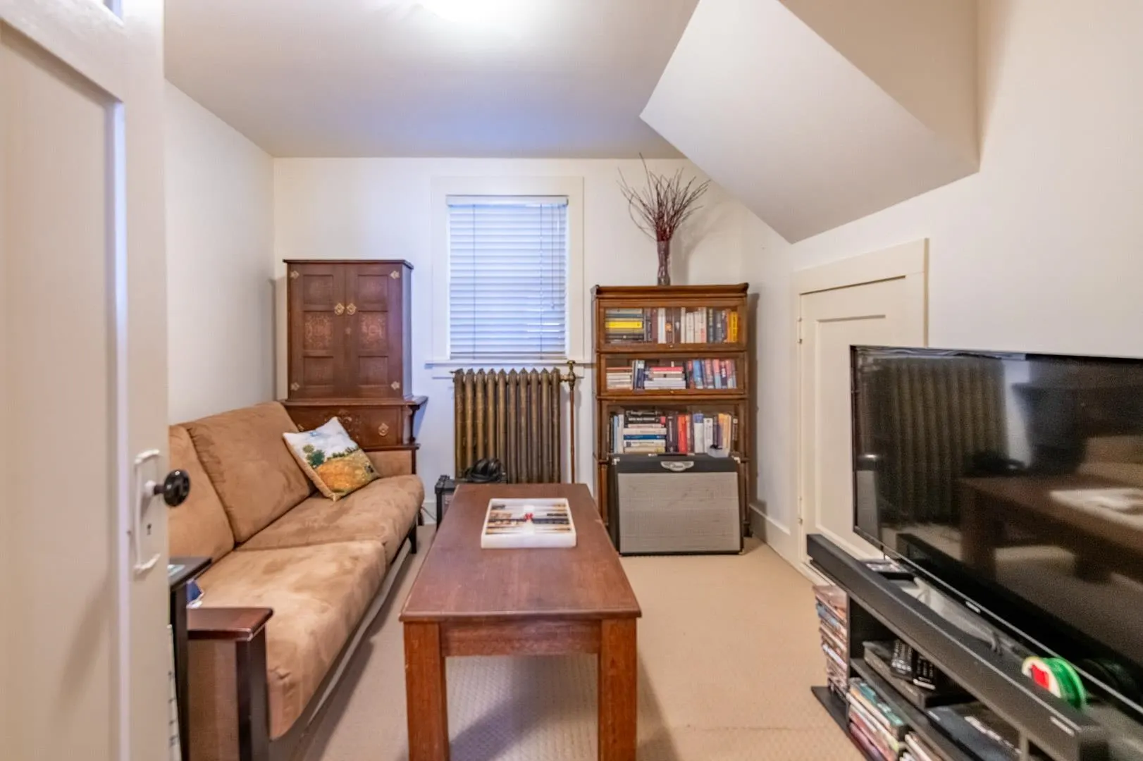179 W 18th Avenue