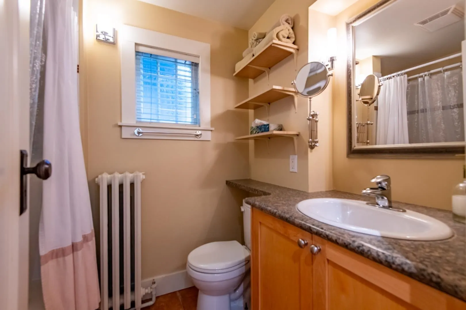 179 W 18th Avenue