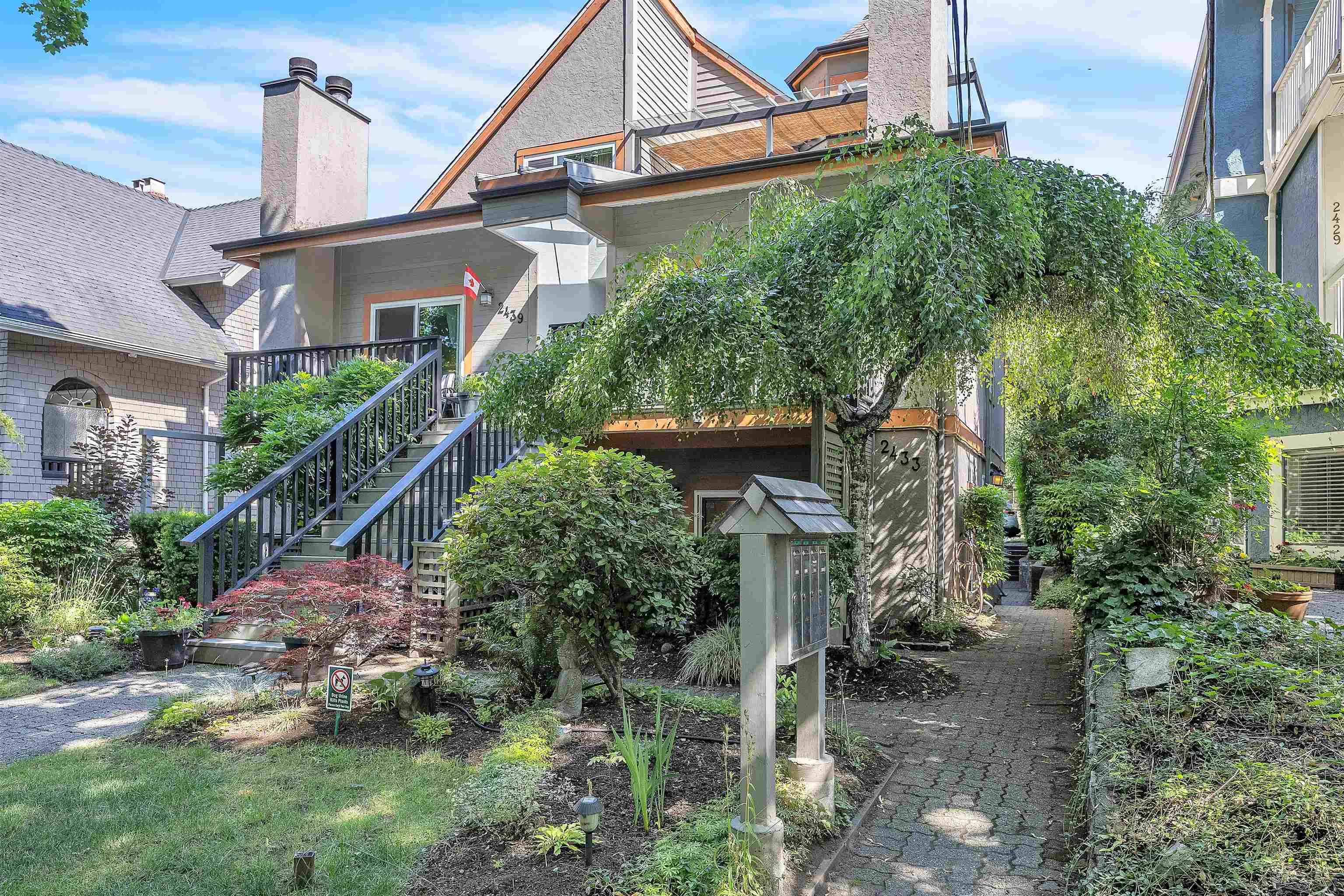 2433 W 6th Avenue