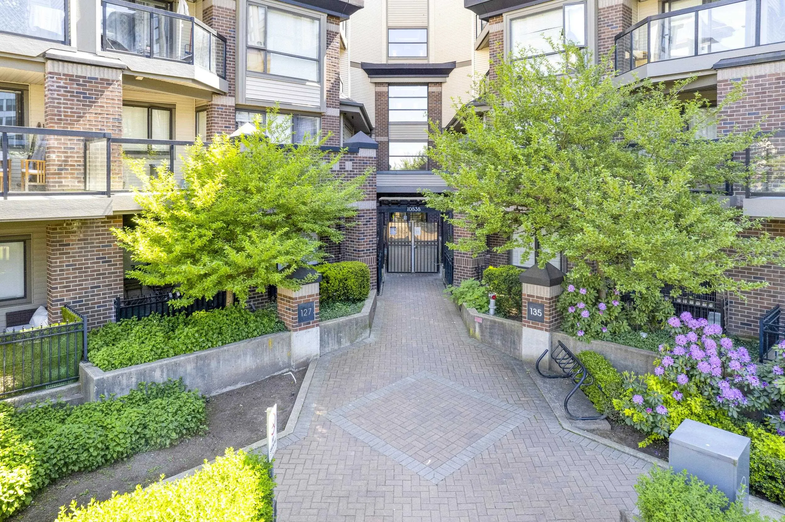 142 10838 City Parkway