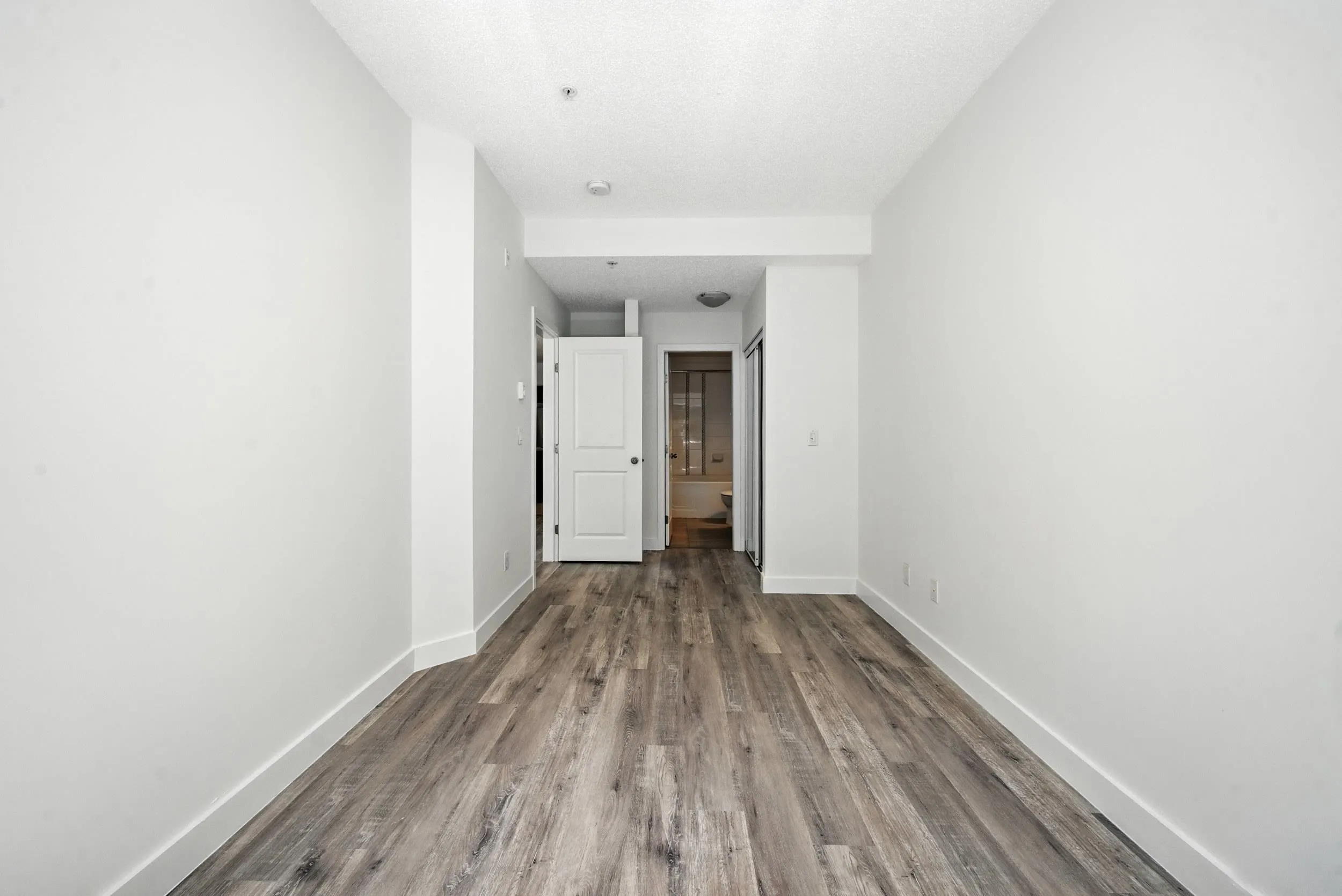 142 10838 City Parkway