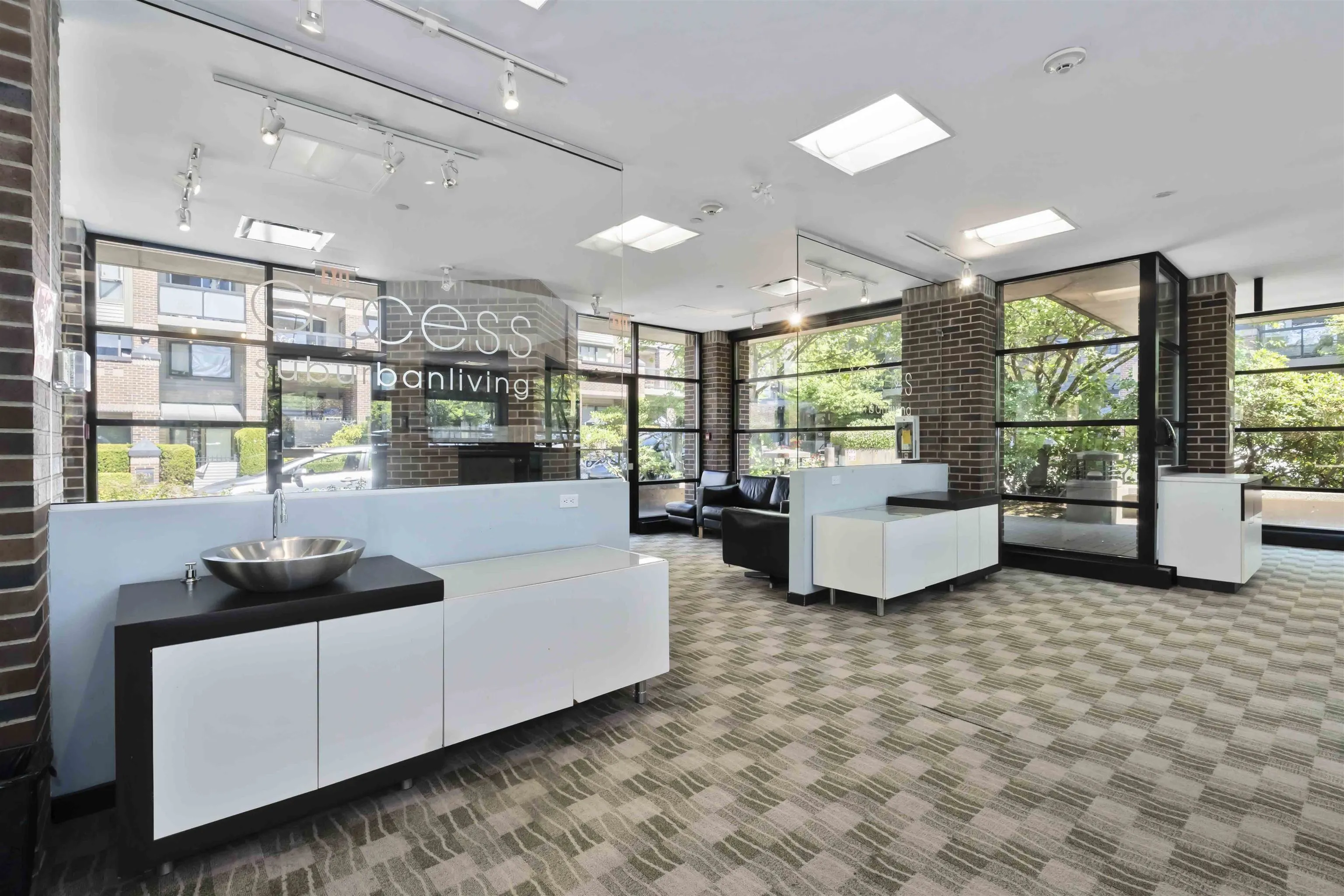 142 10838 City Parkway