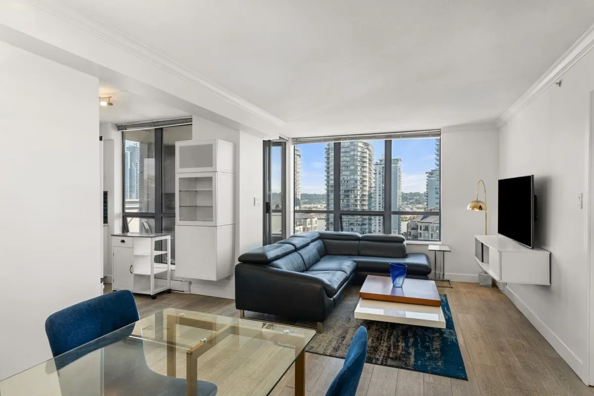 1801 850 Royal Avenue