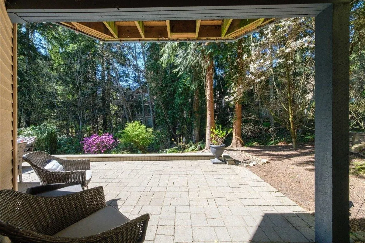 1158 Strathaven Drive