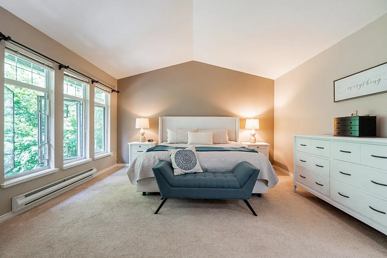 1158 Strathaven Drive