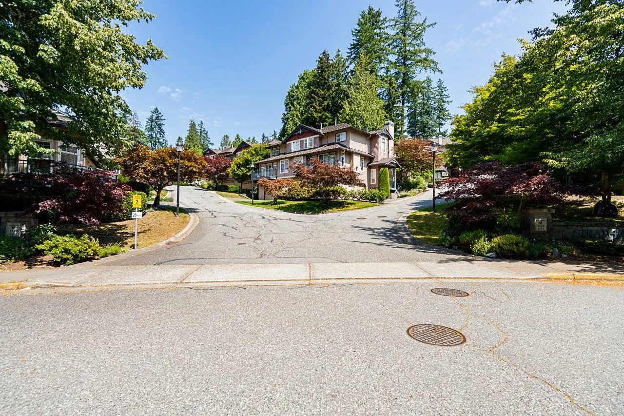 1158 Strathaven Drive