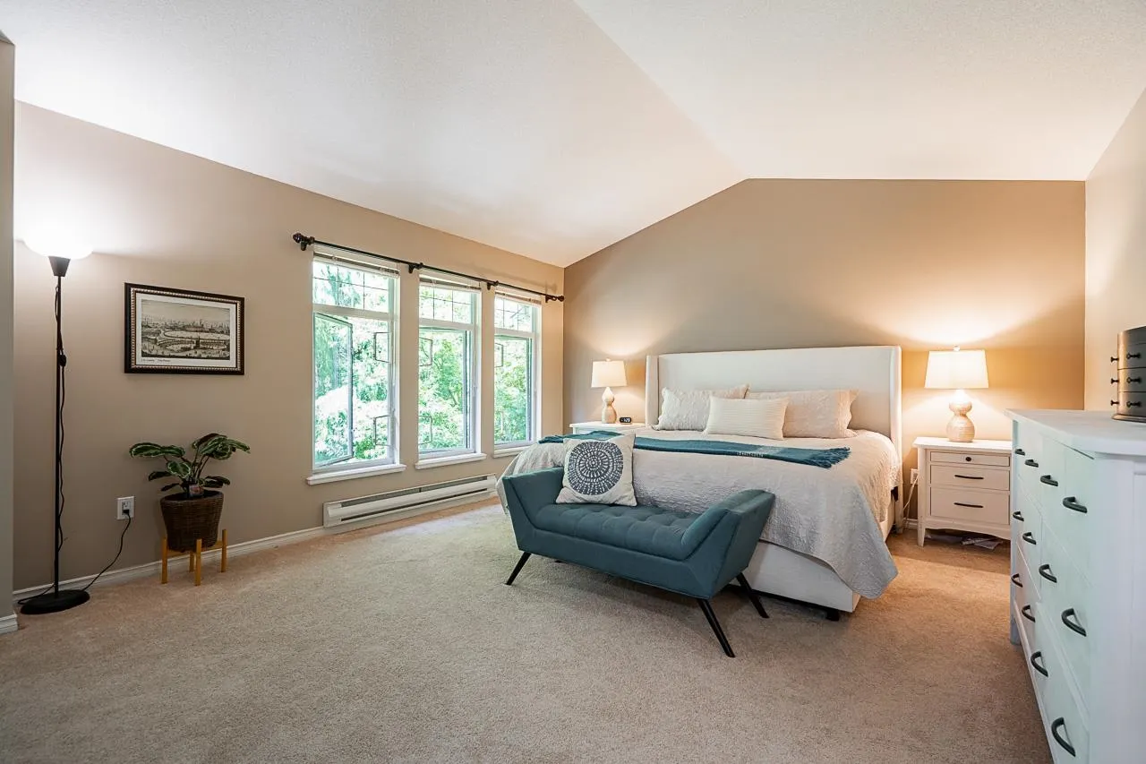 1158 Strathaven Drive