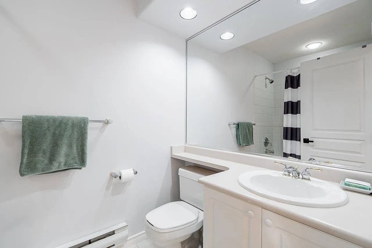 1158 Strathaven Drive