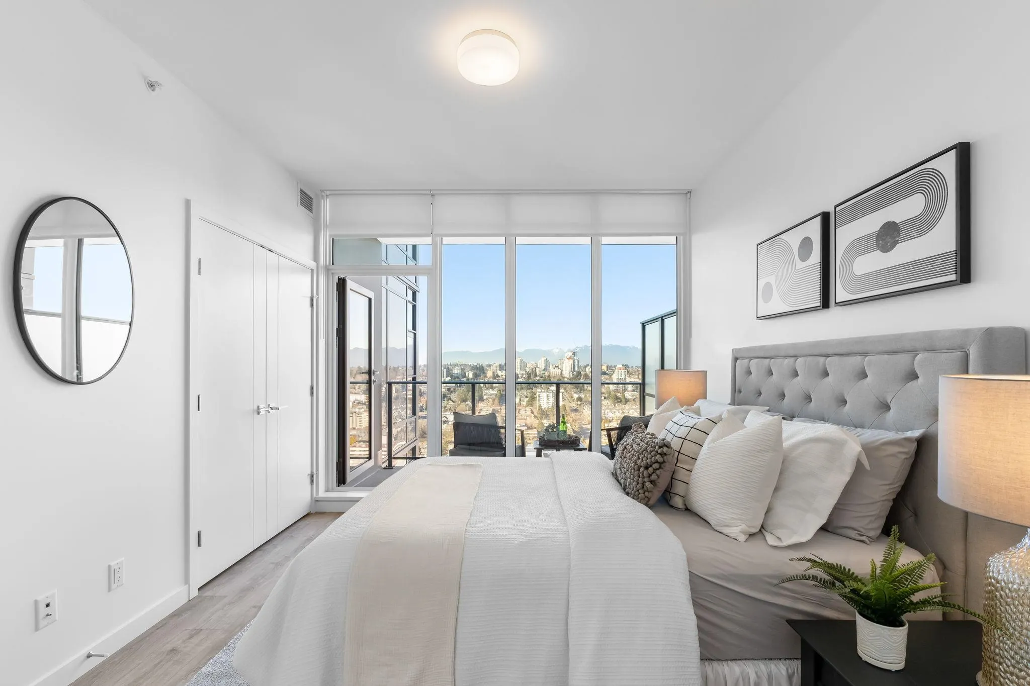 3903 680 Quayside Drive