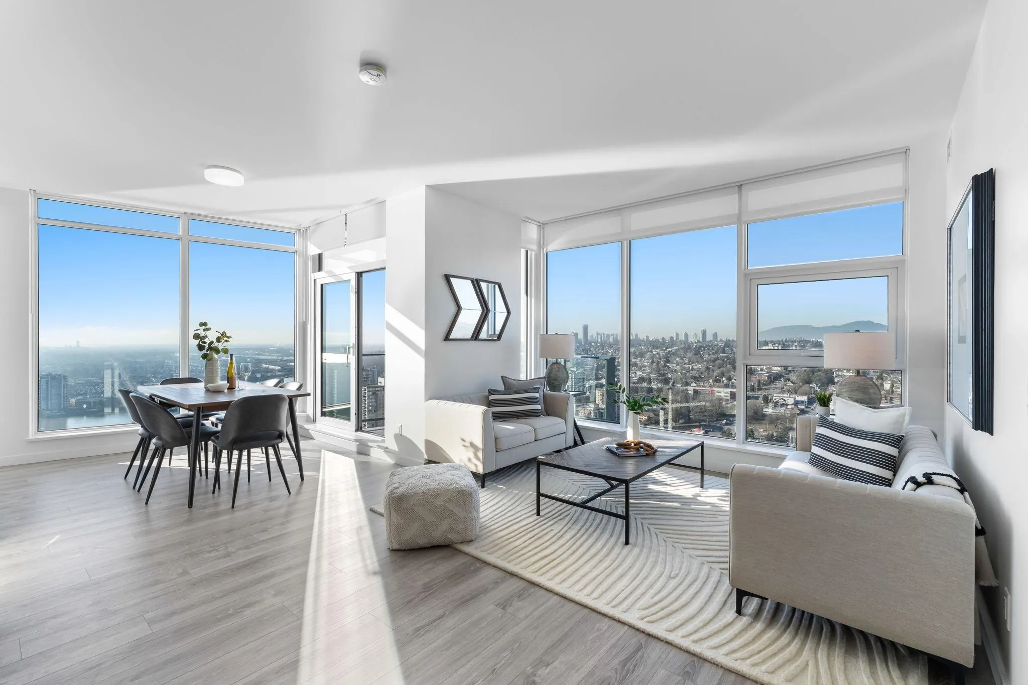 3903 680 Quayside Drive