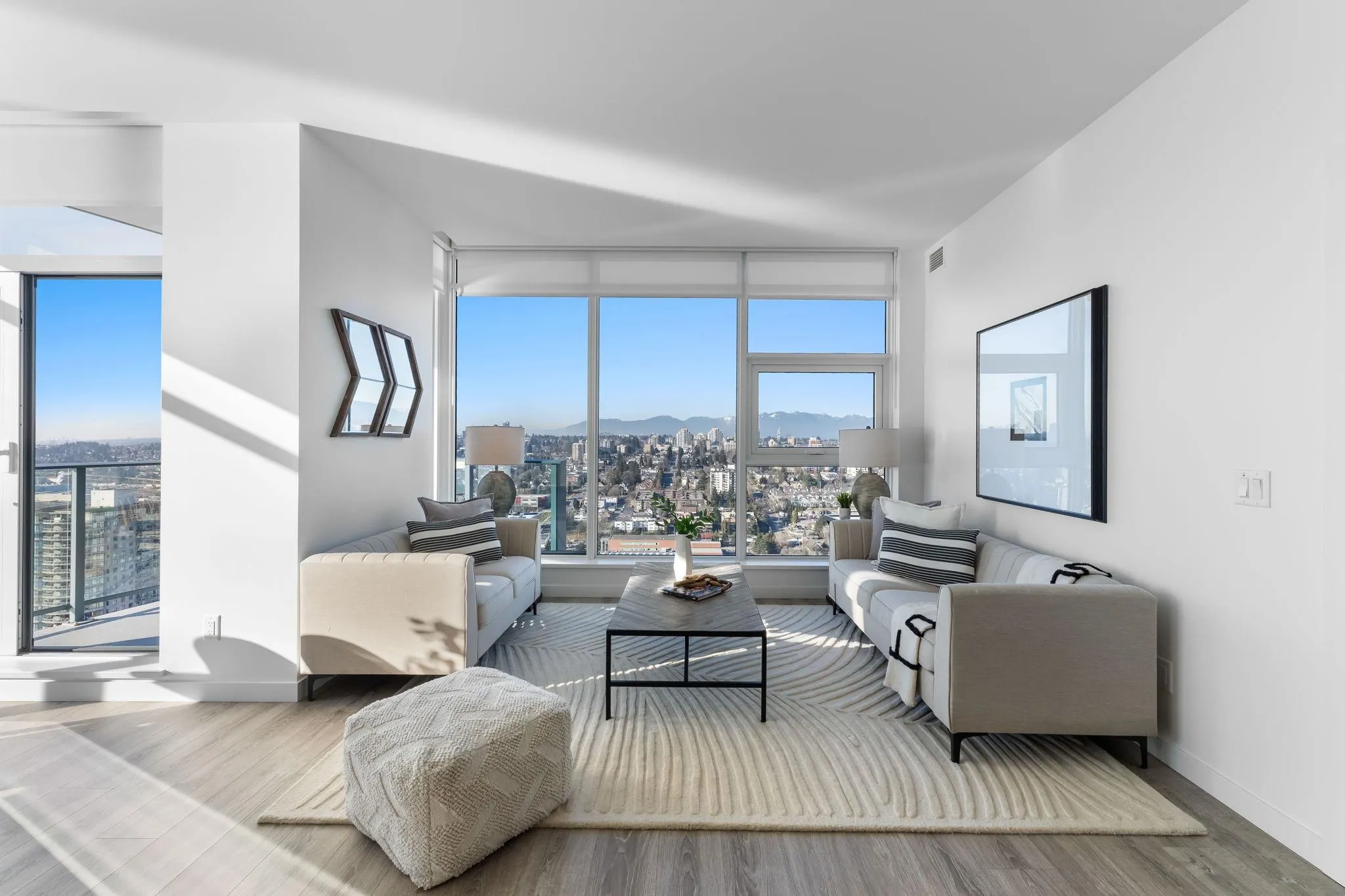 3903 680 Quayside Drive